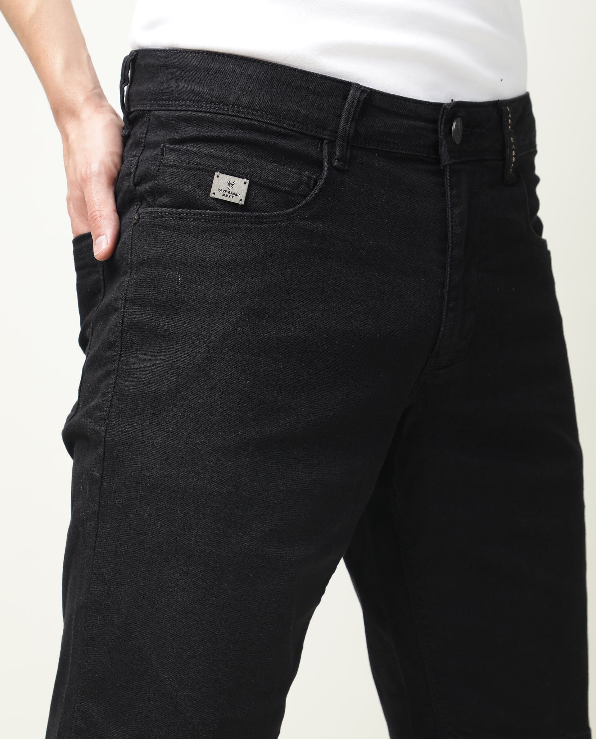 Rare Rabbit Mens Switch Black Slim Fit Mid Rise Knee Length Solid Shorts