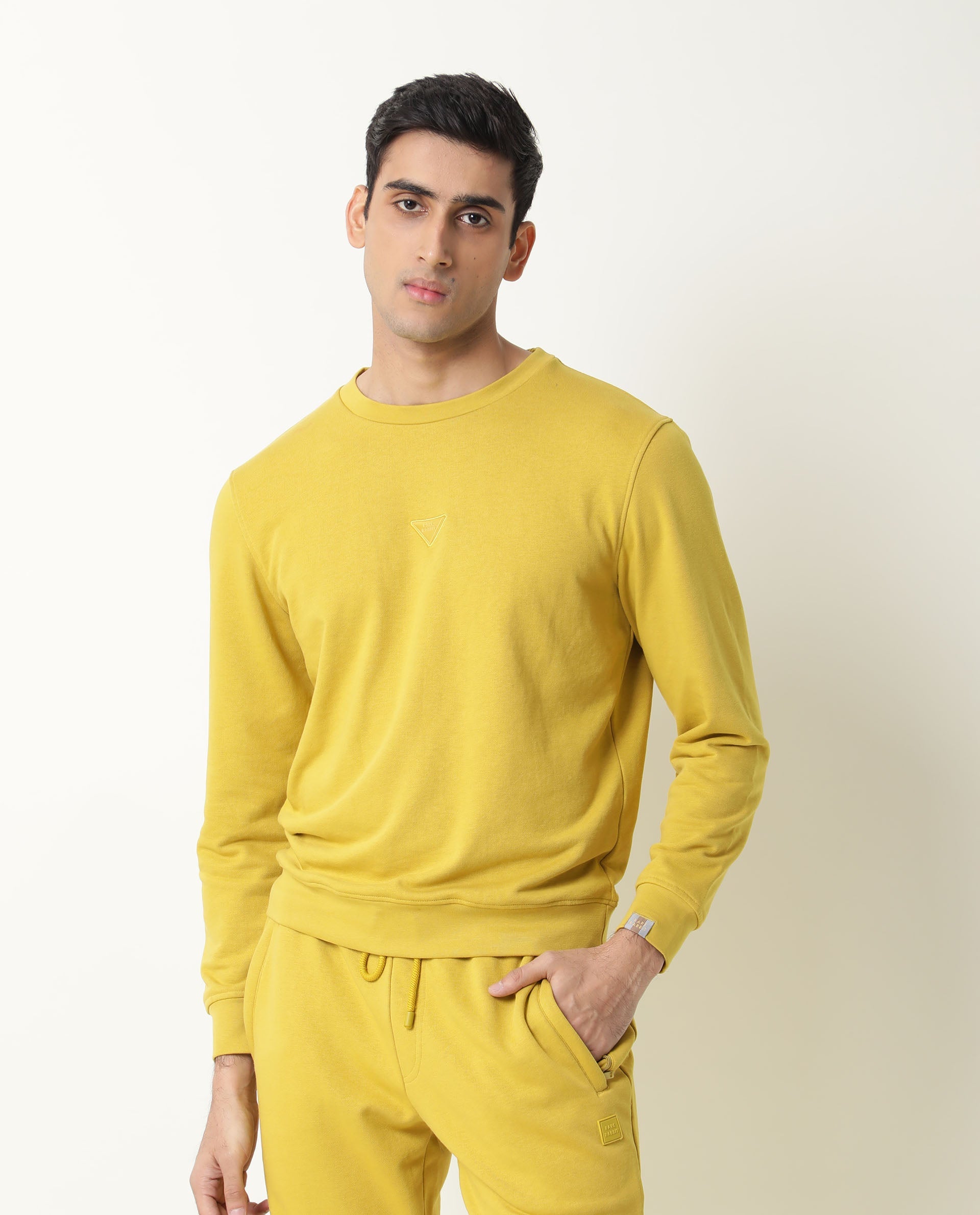 Rare Rabbit Men'S Eden Yellow Sweatshirt Crew Neck Full Sleeves Slim Fit
