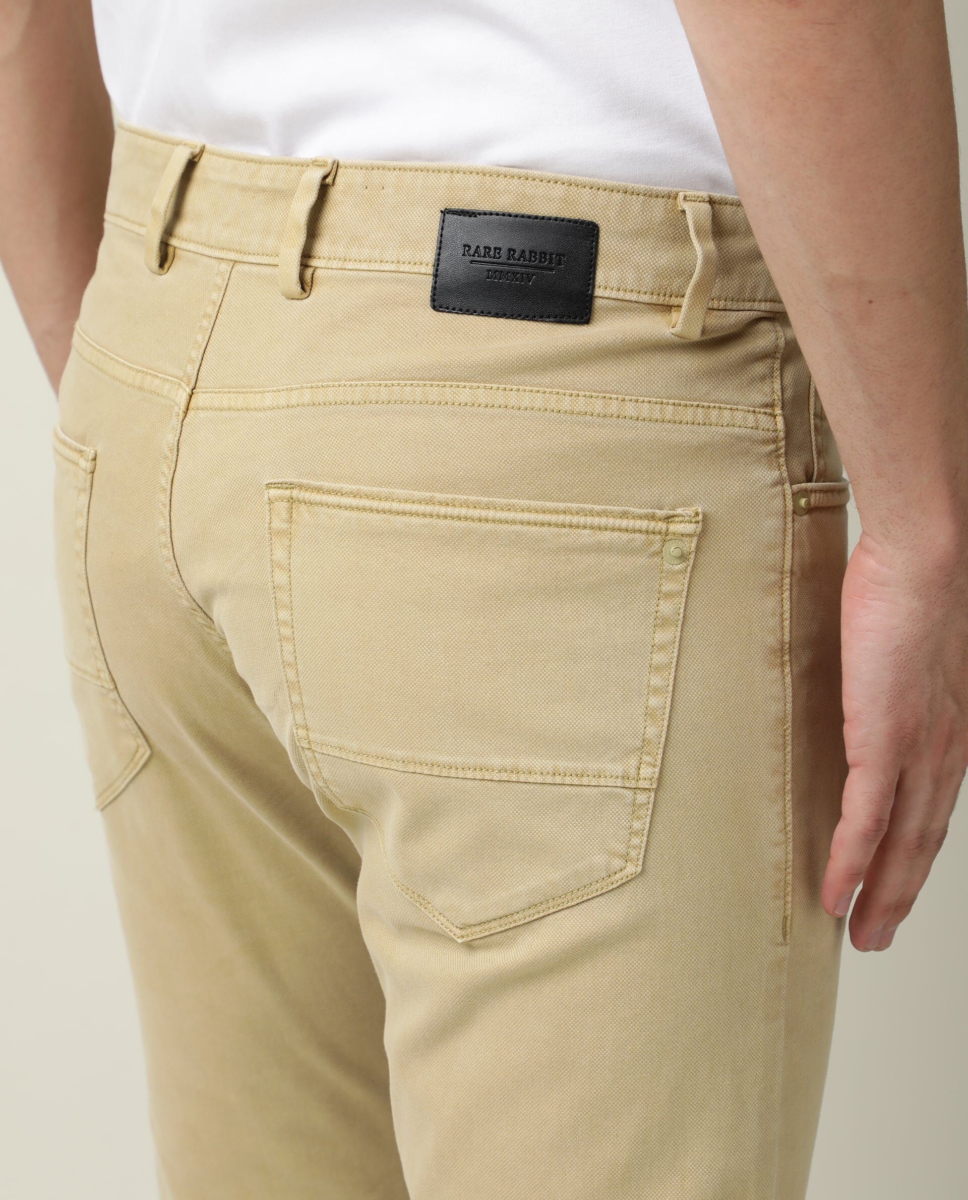 Rare Rabbit Men's Fiv5 Green Solid Mid-Rise Slim Fit Trouser