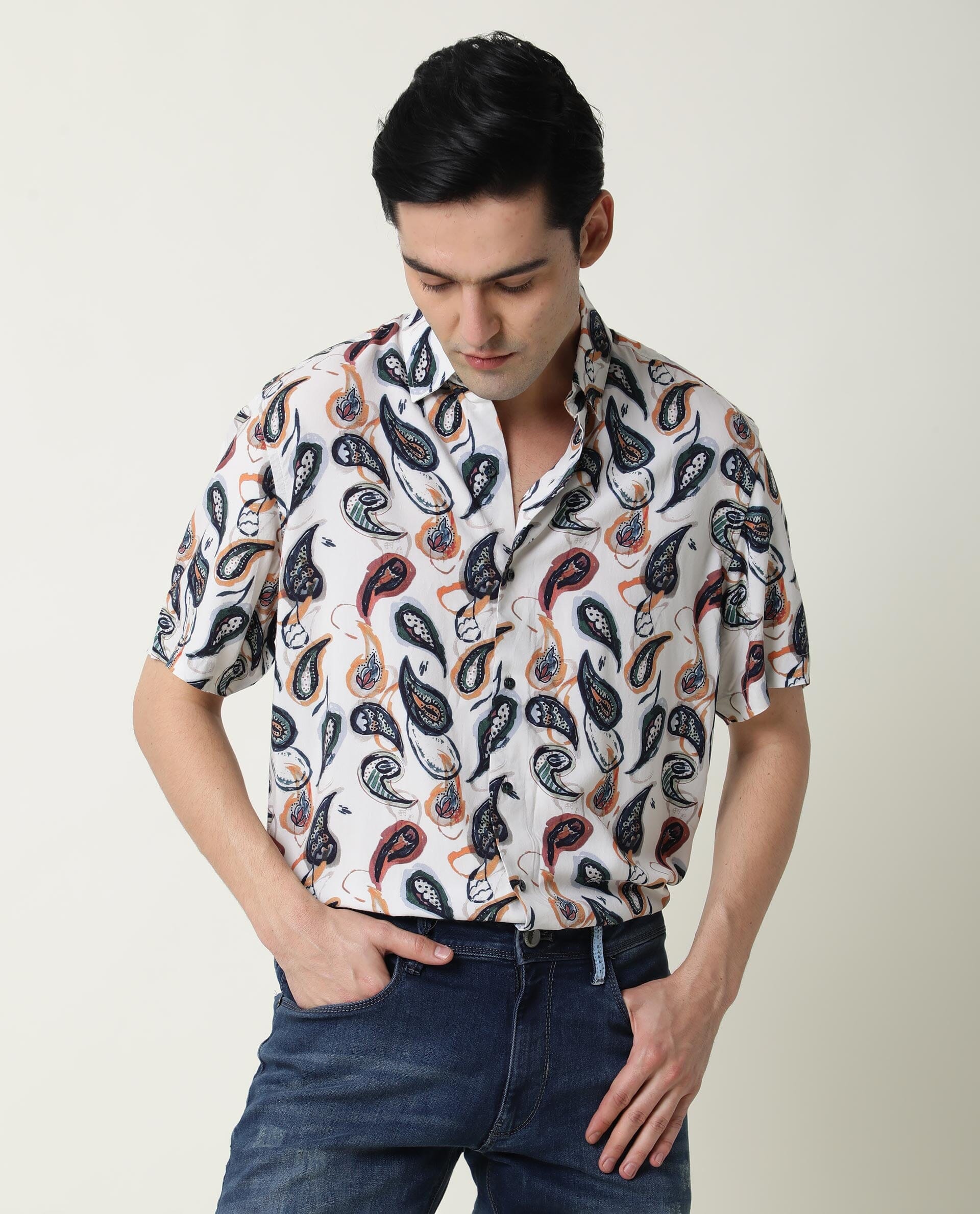 Rare Rabbit Men's Ivy Ss Beige Viscose Fabric Paisley Print Half Sleeves Shirt