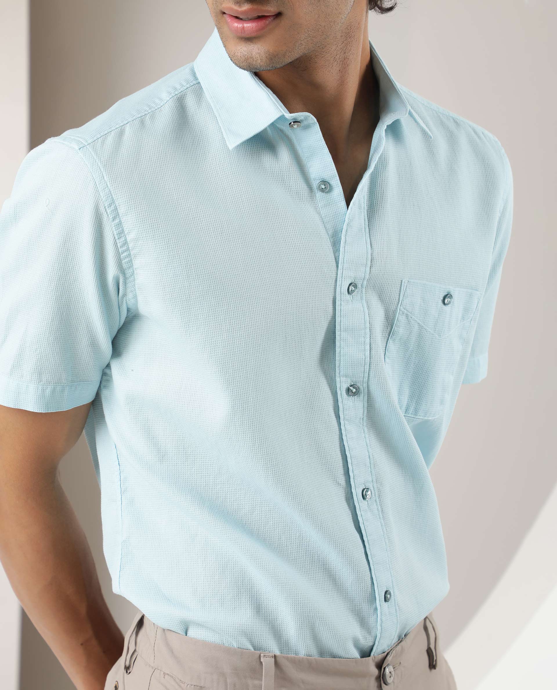 Rare Rabbit Men's Affle Light Blue Dobby Fabric Half Sleeves Solid Shirt