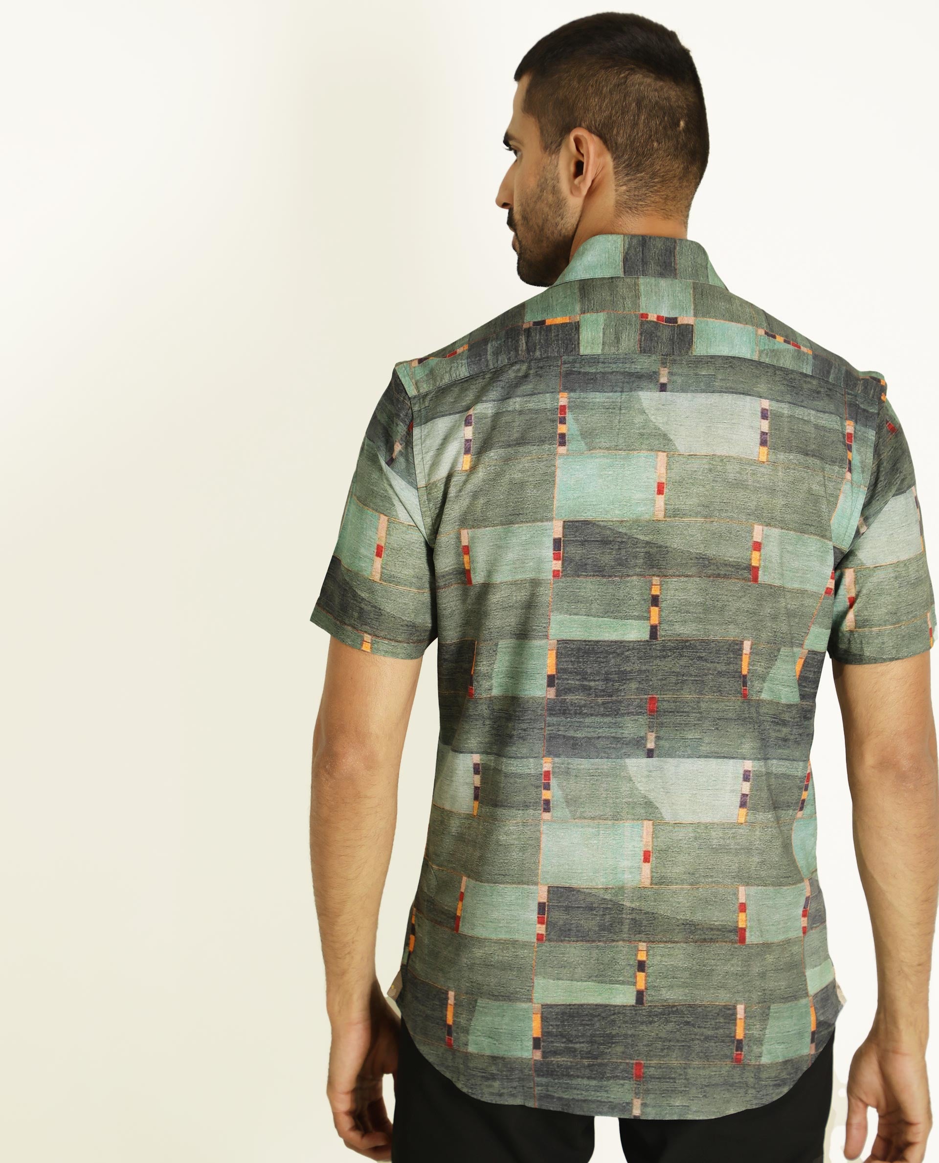 Rare Rabbit Men's Cashco Green Viscose Fabric Abstract Print Half Sleeves Shirt