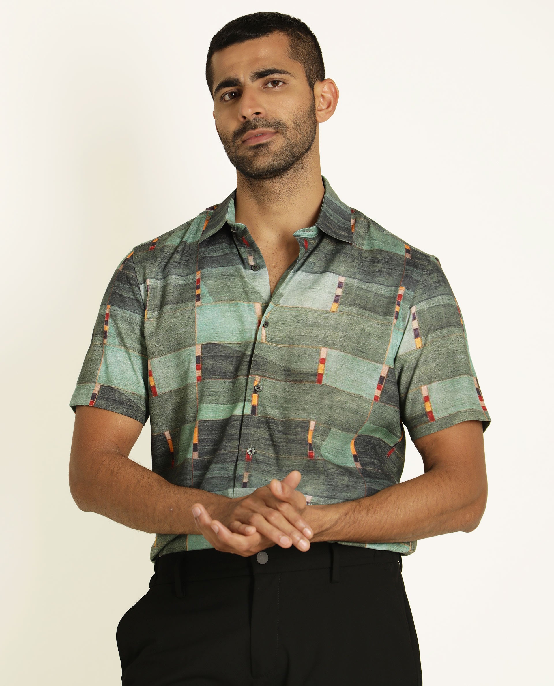 Rare Rabbit Men's Cashco Green Viscose Fabric Abstract Print Half Sleeves Shirt