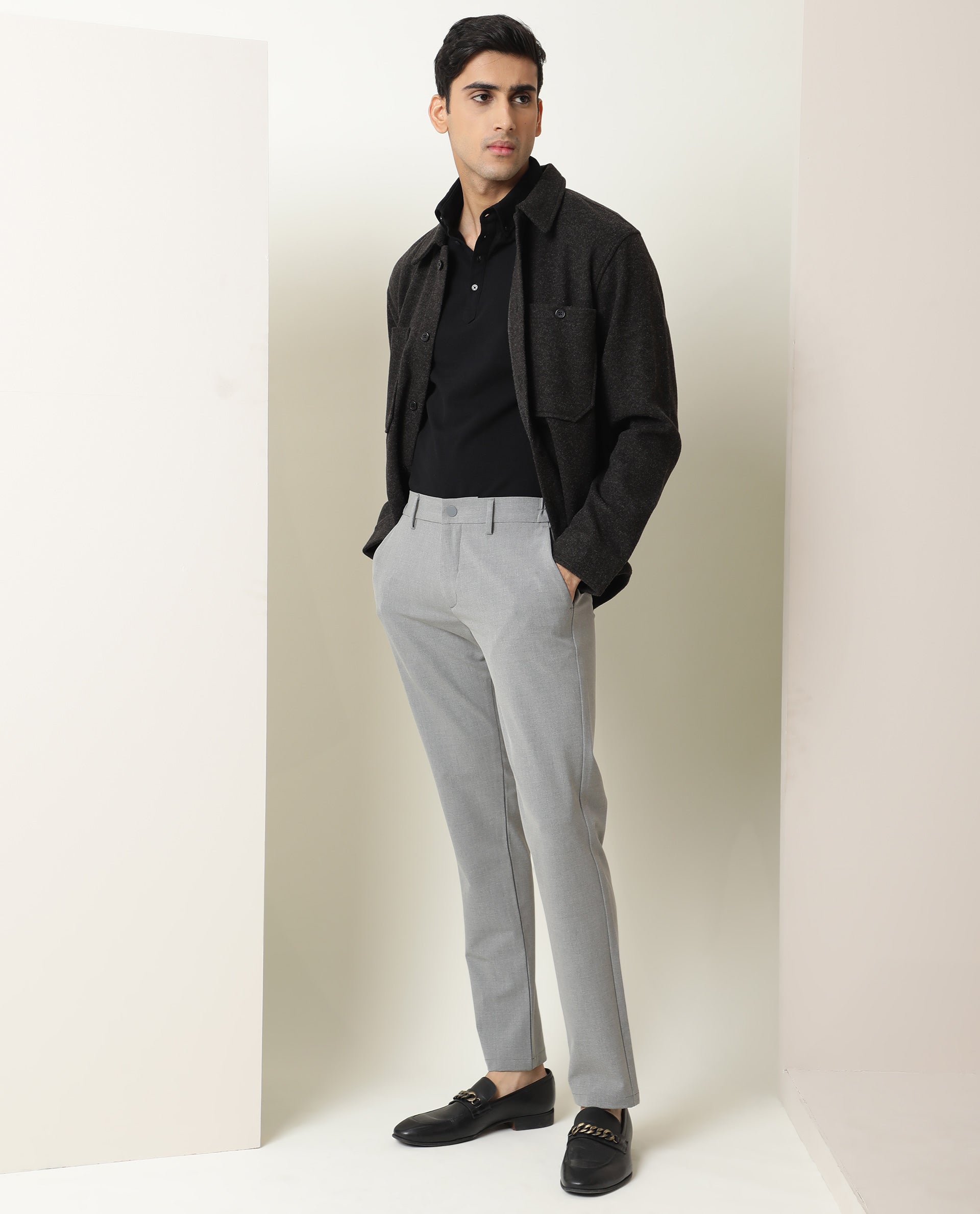 Rare Rabbit Men's Traverse Grey Solid Mid-Rise Regular Fit Stretch Trousers