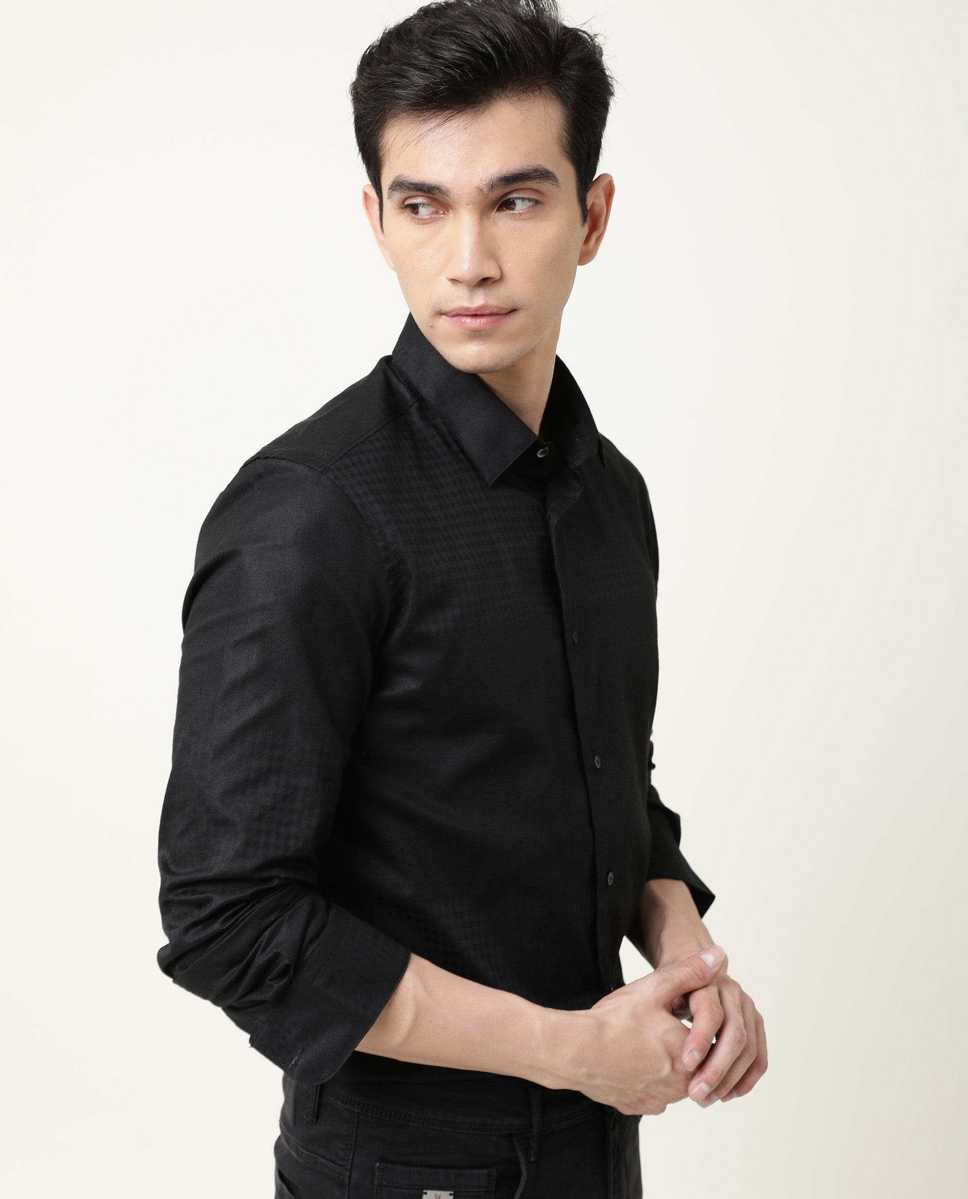 RARE RABBIT BOXXI PRIMARY BLACK SHIRT COTTON LYOCELL FABRIC FULL SLEEVE SPREAD COLLAR SLIM FIT