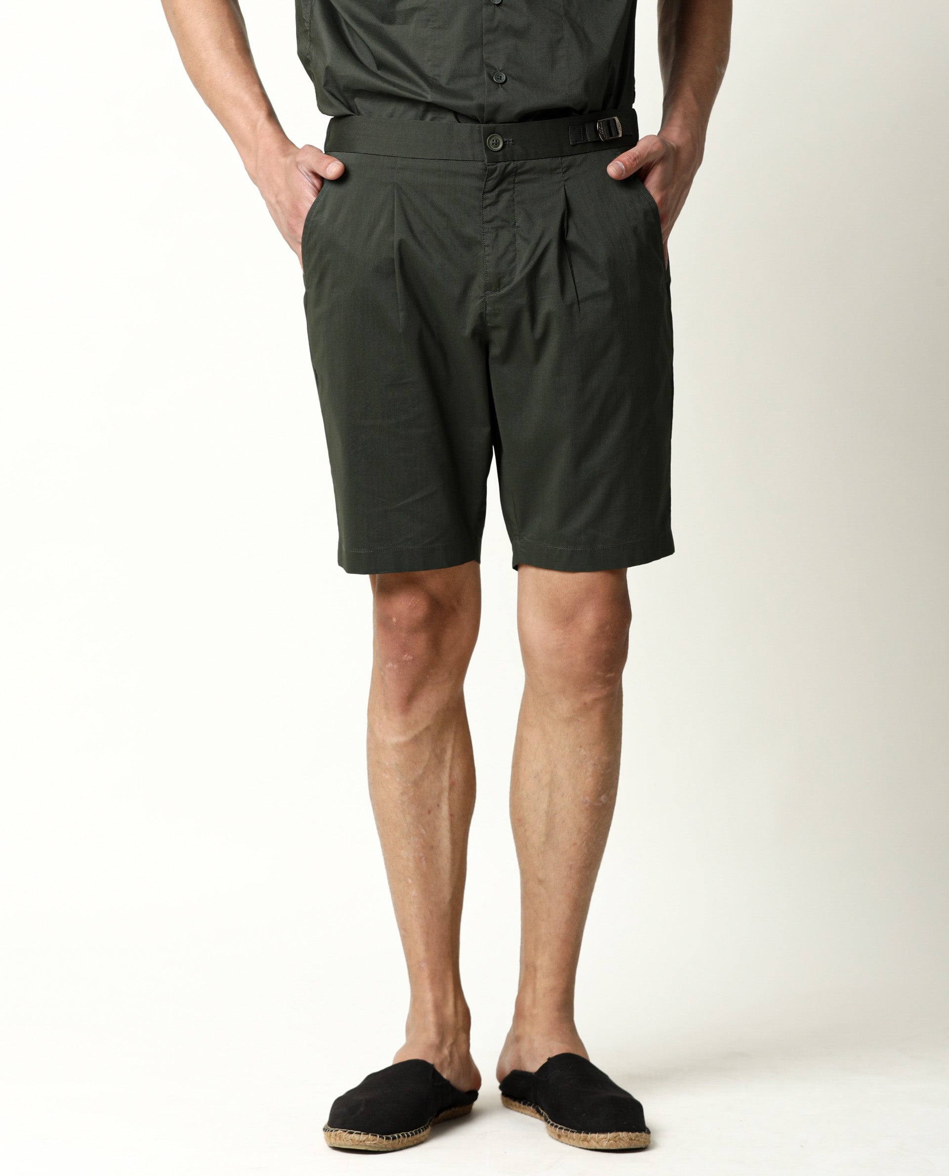 Rare Rabbit Men's Osaka Olive Slim Fit Mid Rise Waist Button & Zip Closure Shorts