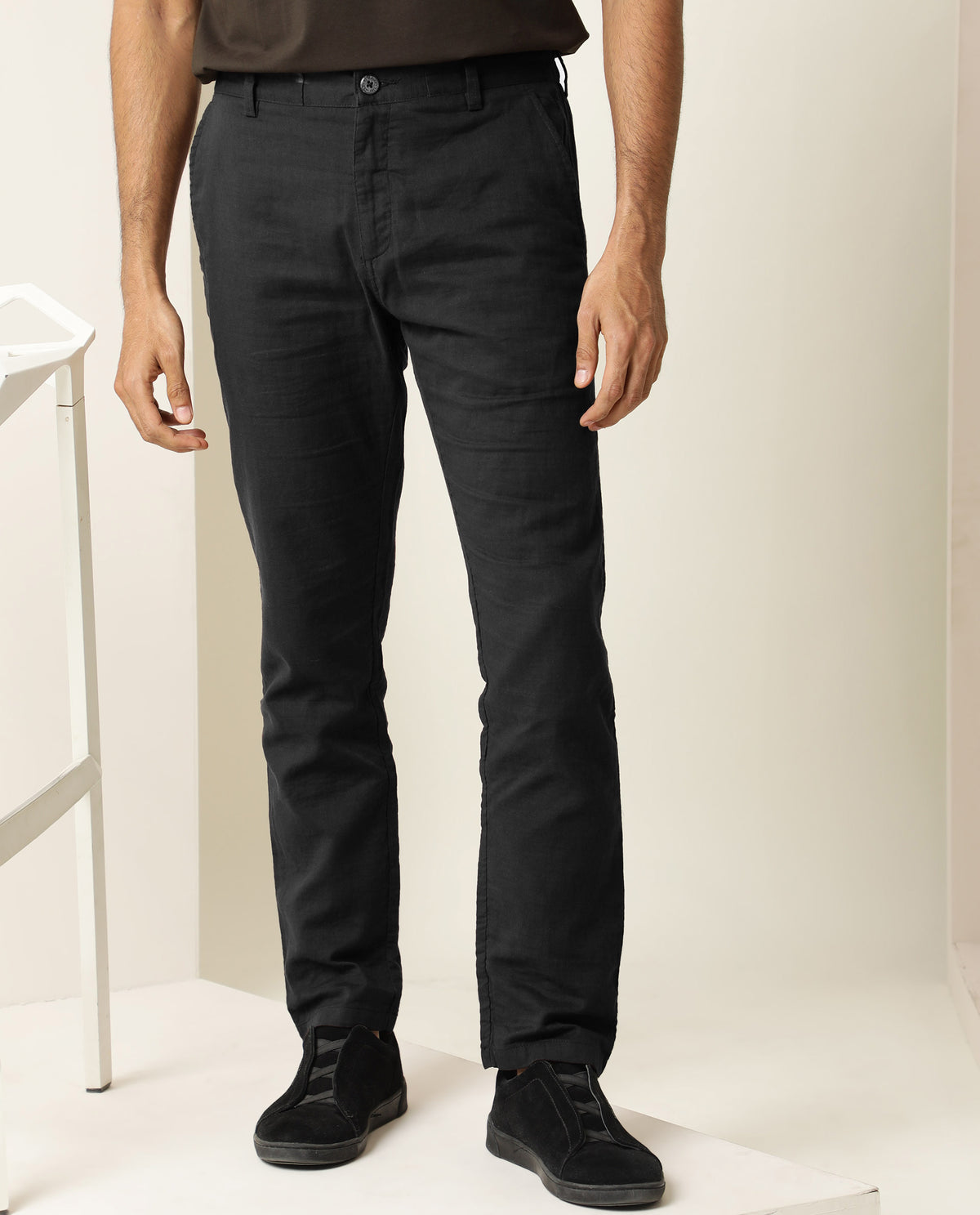 Rare Rabbit Men's Pastor Black Solid Mid-Rise With Drawstring And Elastic Waistband Regular Fit Trouser