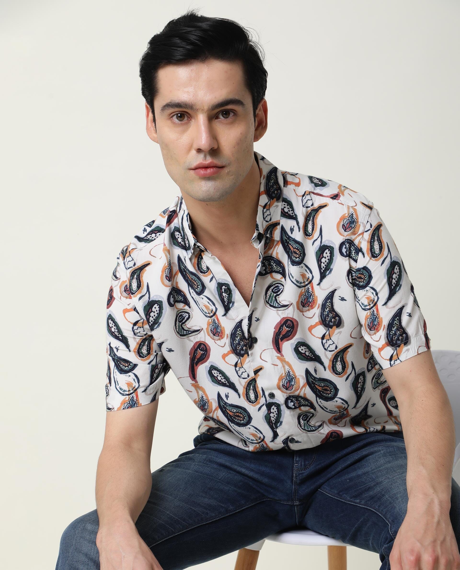 Rare Rabbit Men's Ivy Ss Beige Viscose Fabric Paisley Print Half Sleeves Shirt