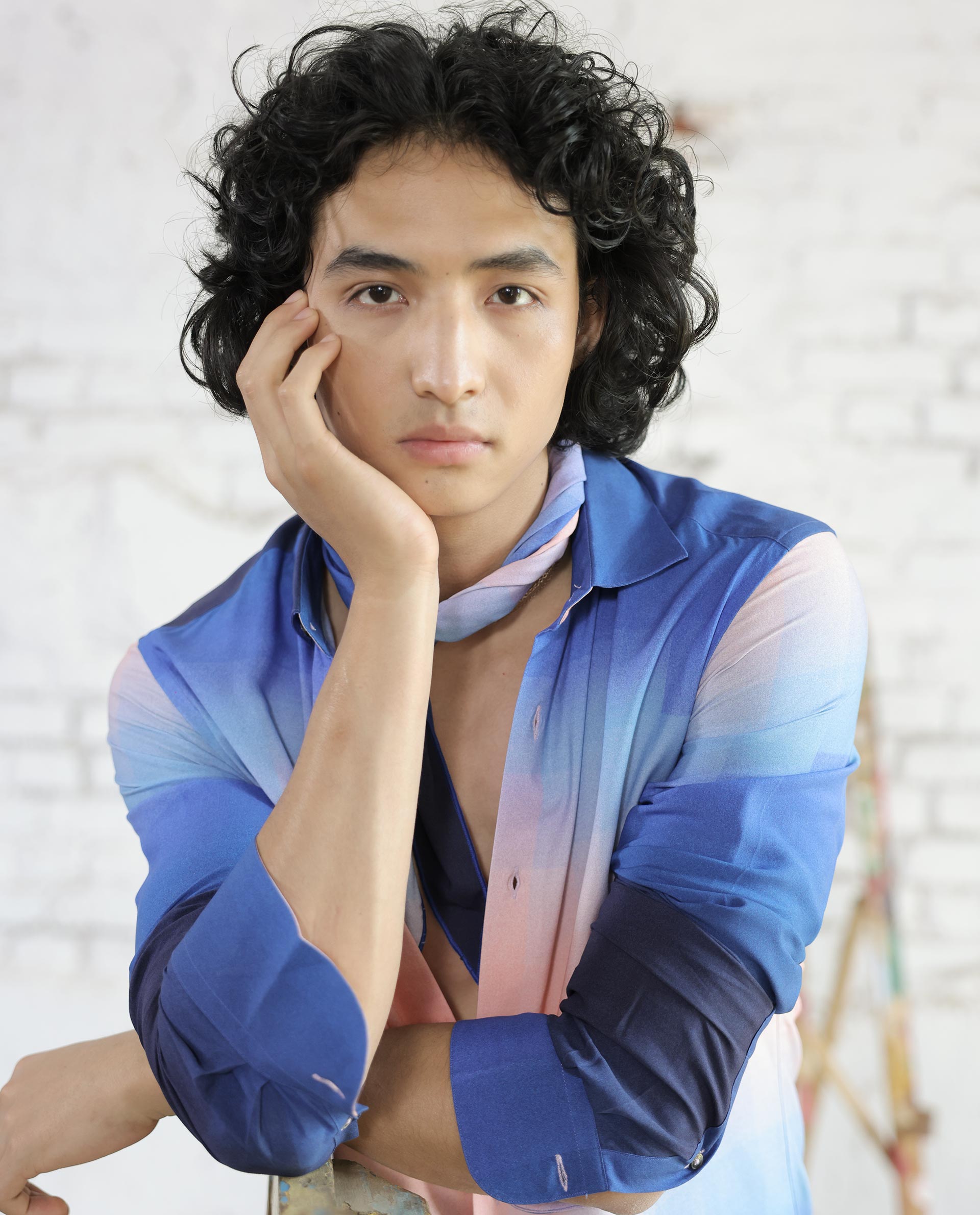 Rare Rabbit Men's Obroom Light Pink Viscose Fabric Full Sleeves Gradient Abstract Print Shirt