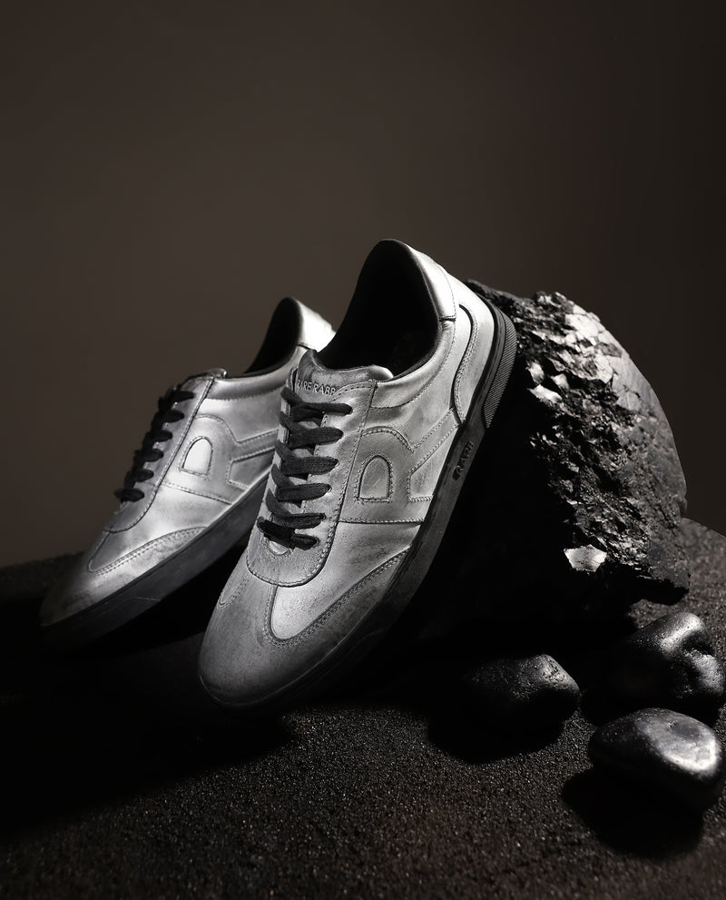 Rare Rabit Shoe Rare Rabbit Mens Mercure Metallic Silver Round Toe Shiny Burnt Leather