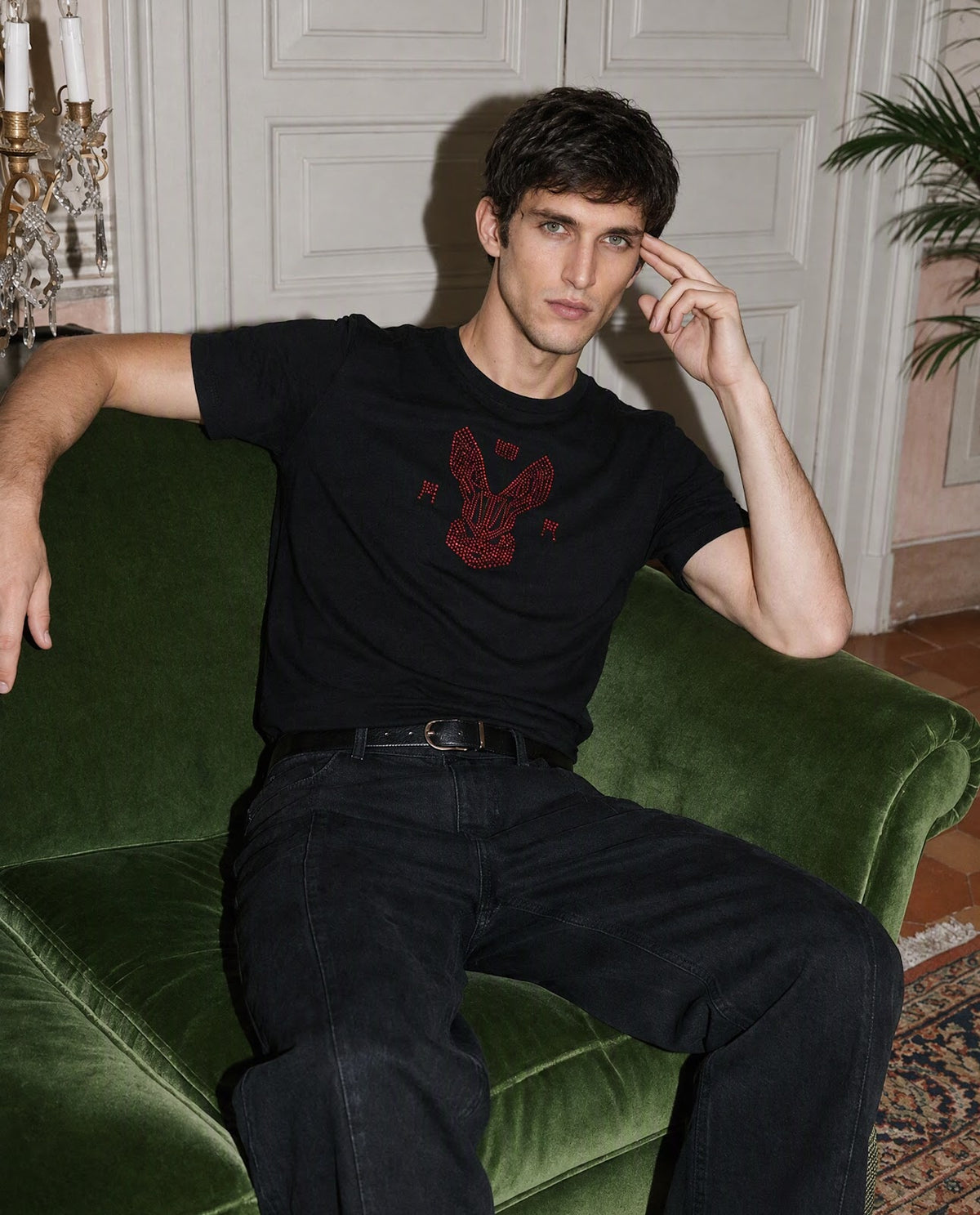 Rare Rabbit Men's Aeth Black Cotton Blend Crew Neck Regular Graphic Print T-Shirt