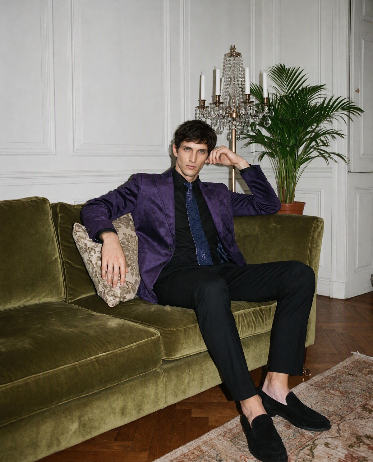 Rare Rabbit Men's Mazey Purple Polyester Blend Plain Tailored Fit Full Sleeve Lapel Neck Blazer