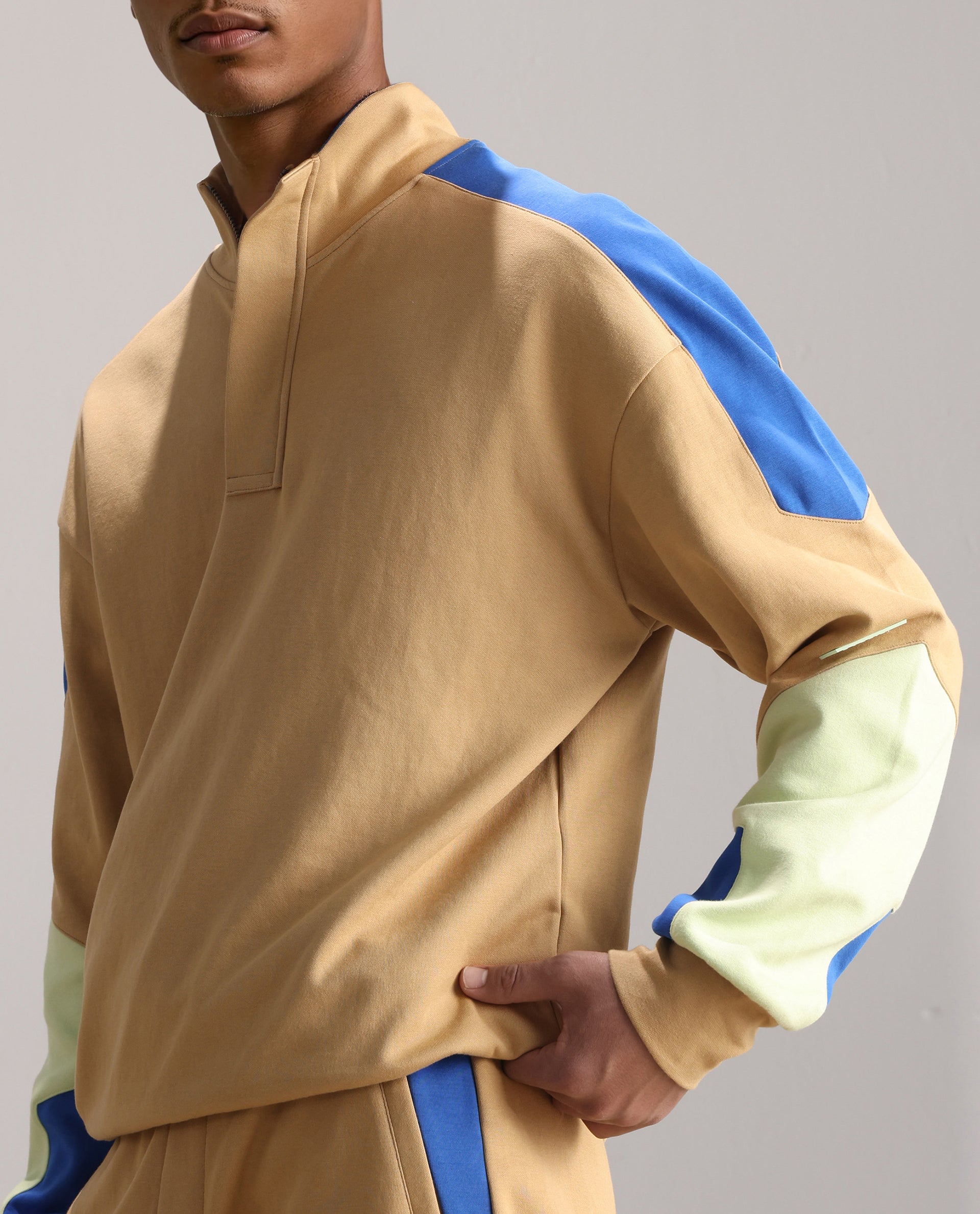 Rare Rabbit Men Armo-1 Dusky Beige Full Sleeve Hooded Plain Sweatshirt