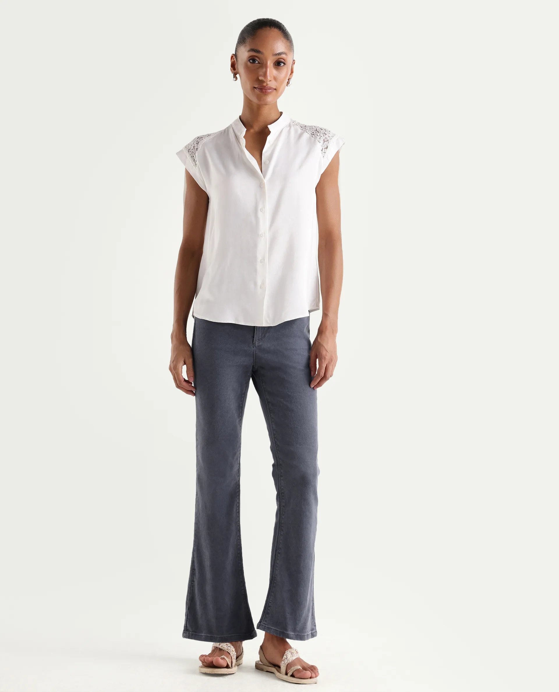 Rareism Women's Booter Grey Cotton Blend Plain Ankle Length CLASSIC BOOTCUT Jeans