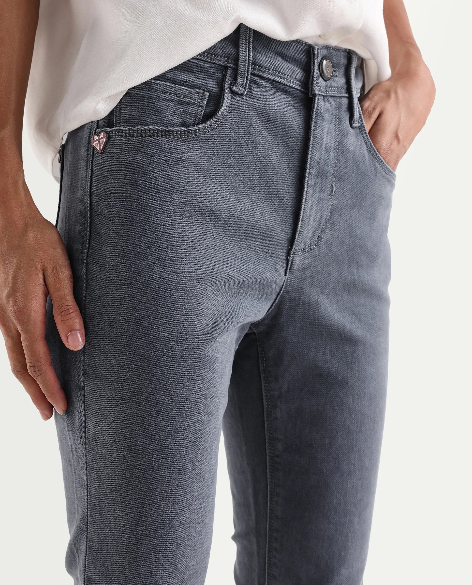 Rareism Women's Booter Grey Cotton Blend Plain Ankle Length CLASSIC BOOTCUT Jeans