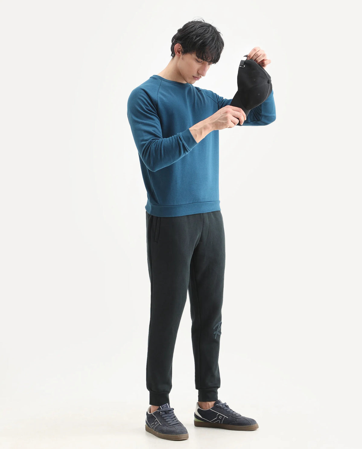 Rare Rabbit Articale Men's Arum Enamel Blue Cotton Fabric Full Sleeves Solid Sweatshirt