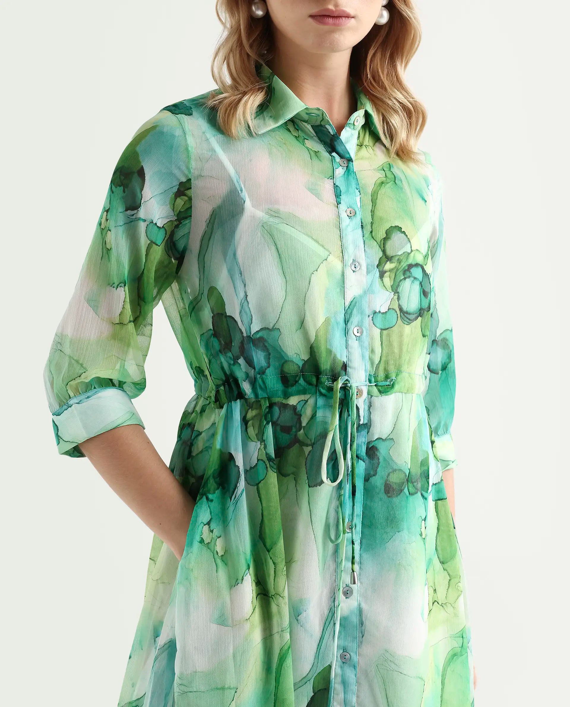 Rareism Women's Jamaica Green Sweetheart Neck Floral Print Knee Length Regular Fit Dress