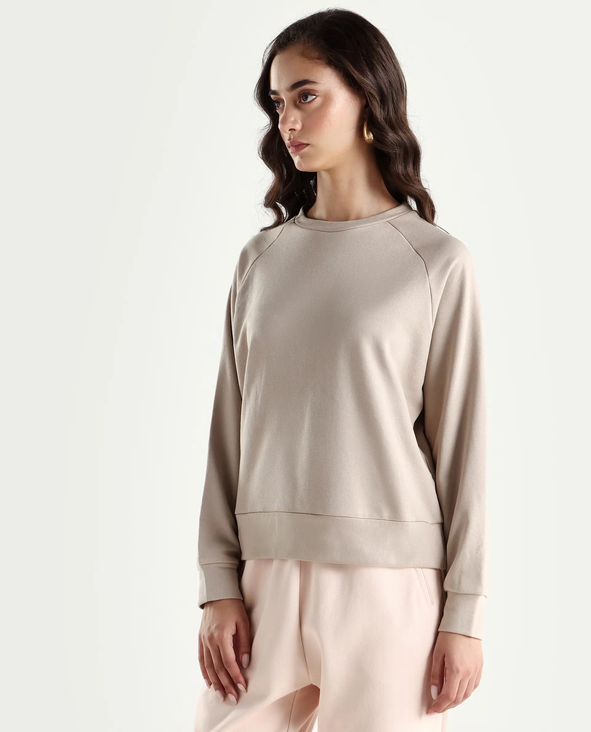 Rareism Women's Medium Weight Terry 290 Gsm Cotton Blend Crew Neck Plain Cuffed Sleeve Relaxed Fit Sweatshirt