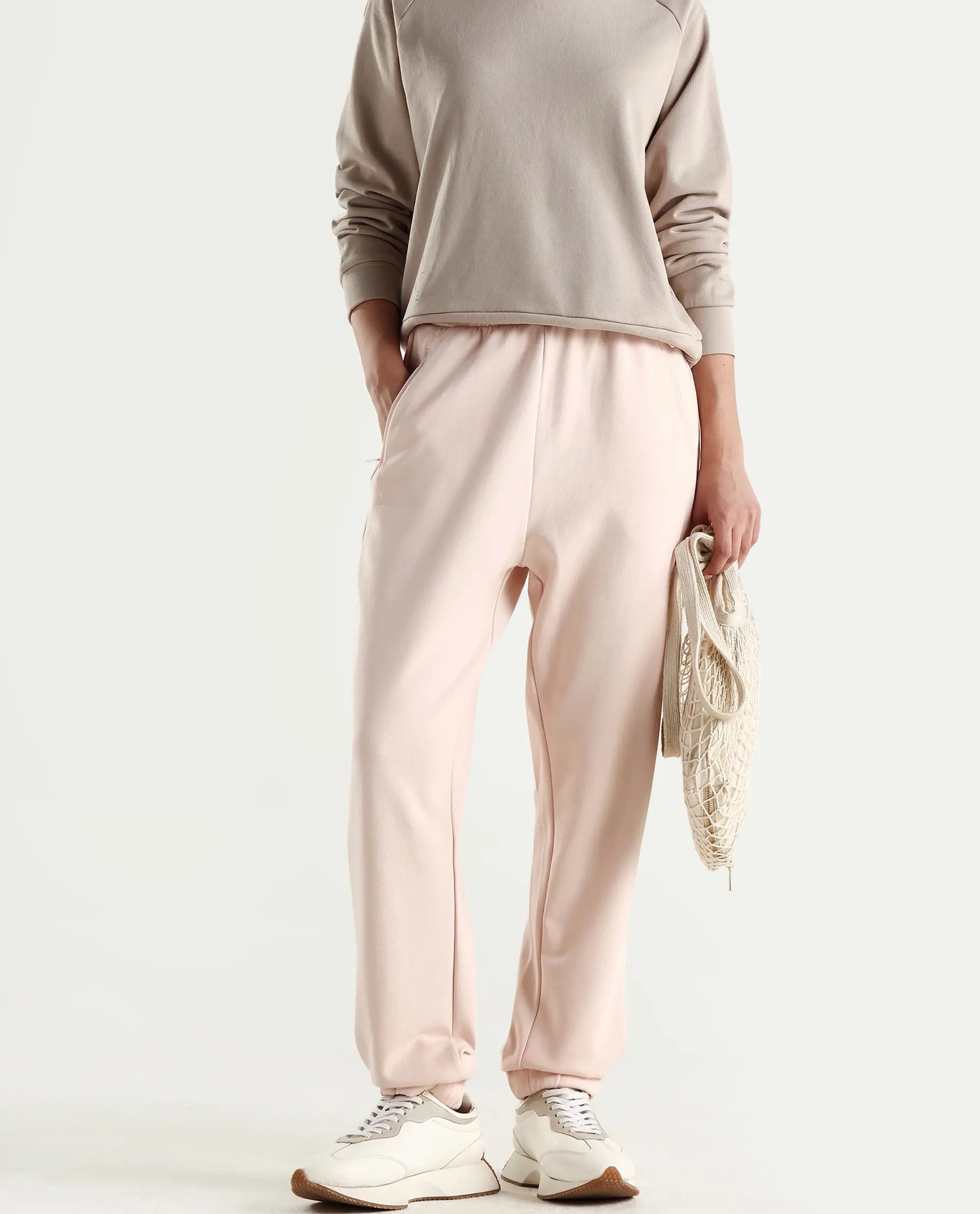 Rareism Women's Heavy Weight Interlock 340 Gsm Cotton Blend Plain Ankle Length Relaxed Fit Track Pant