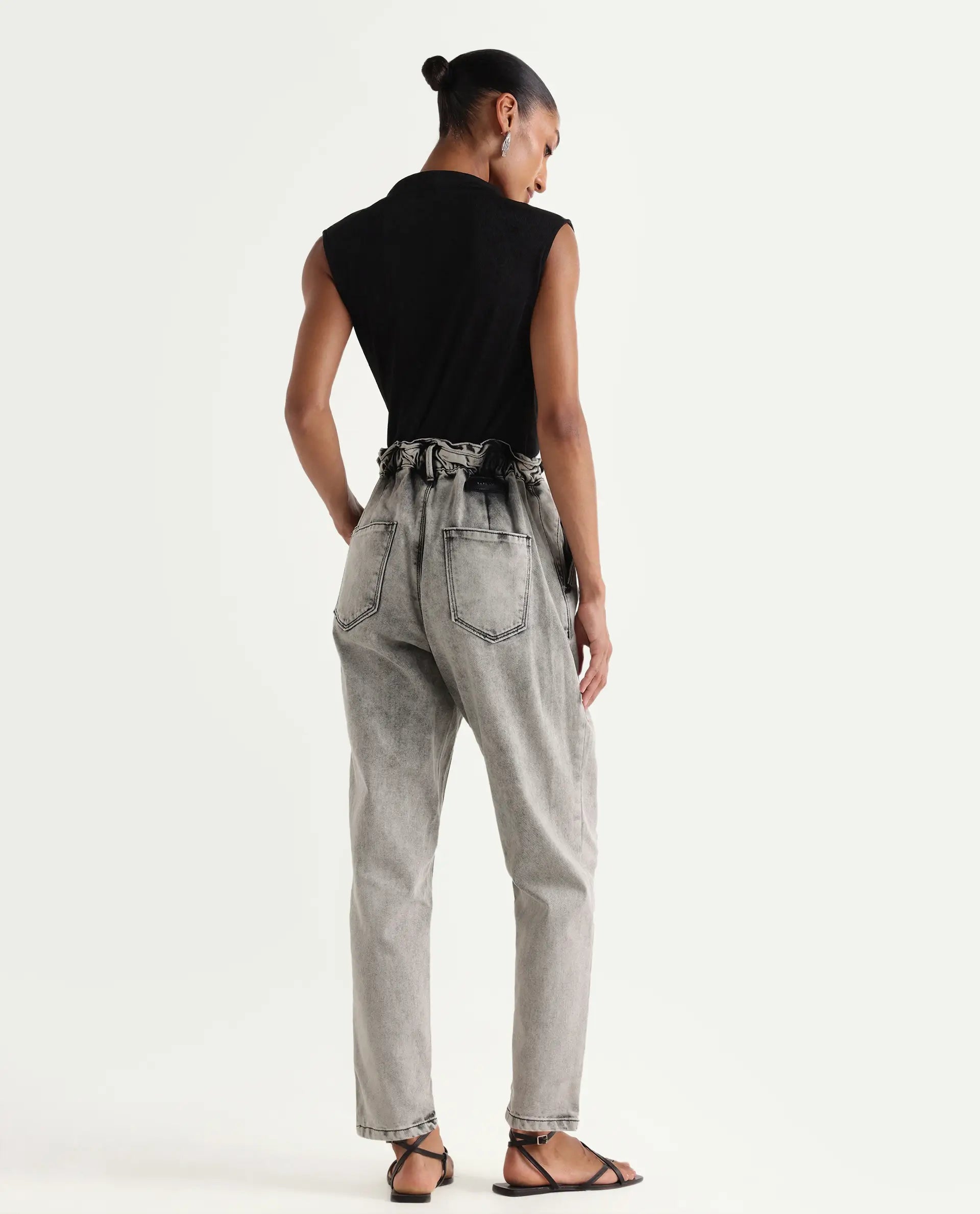 Rareism Women's Birdwing Black Cotton Blend Plain Ankle Length Tailored Jeans