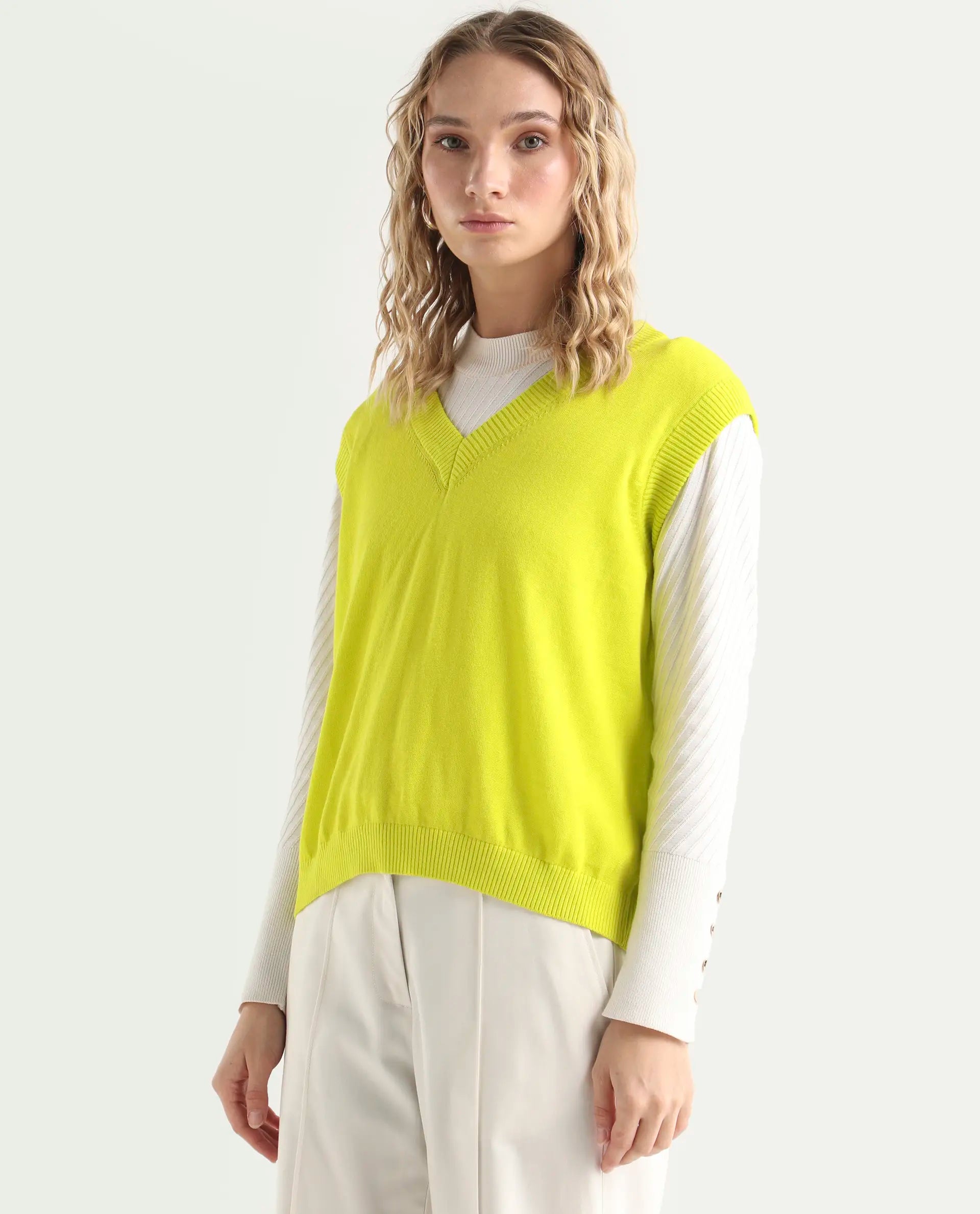 Rareism Women's Madelyn Green Cotton V-Neck Plain Sleeveless Regular Fit Sweater