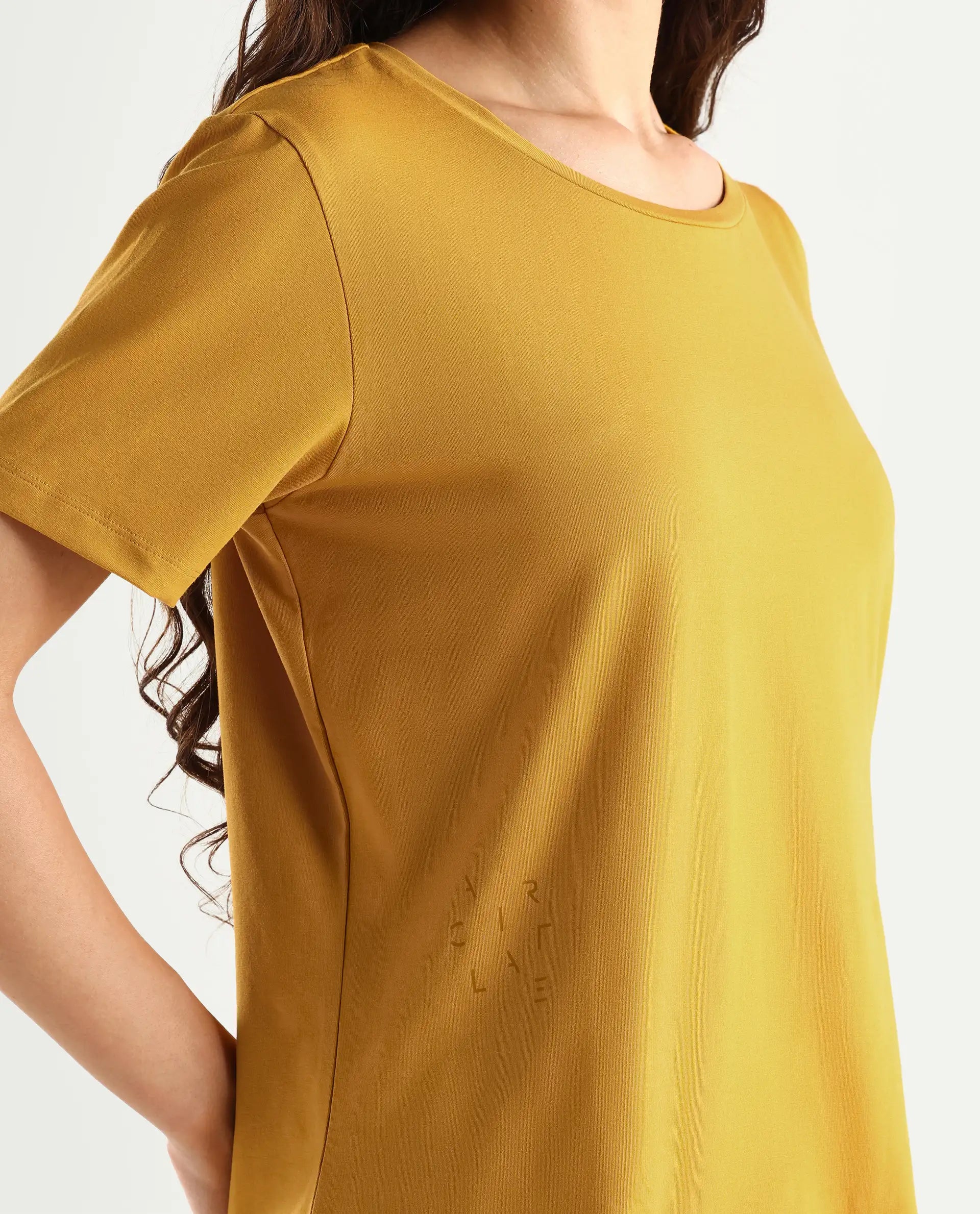 Rareism Women's Light Weight High Stretch 180 Gsm Cotton Crew Neck Plain Regular Fit T-Shirt
