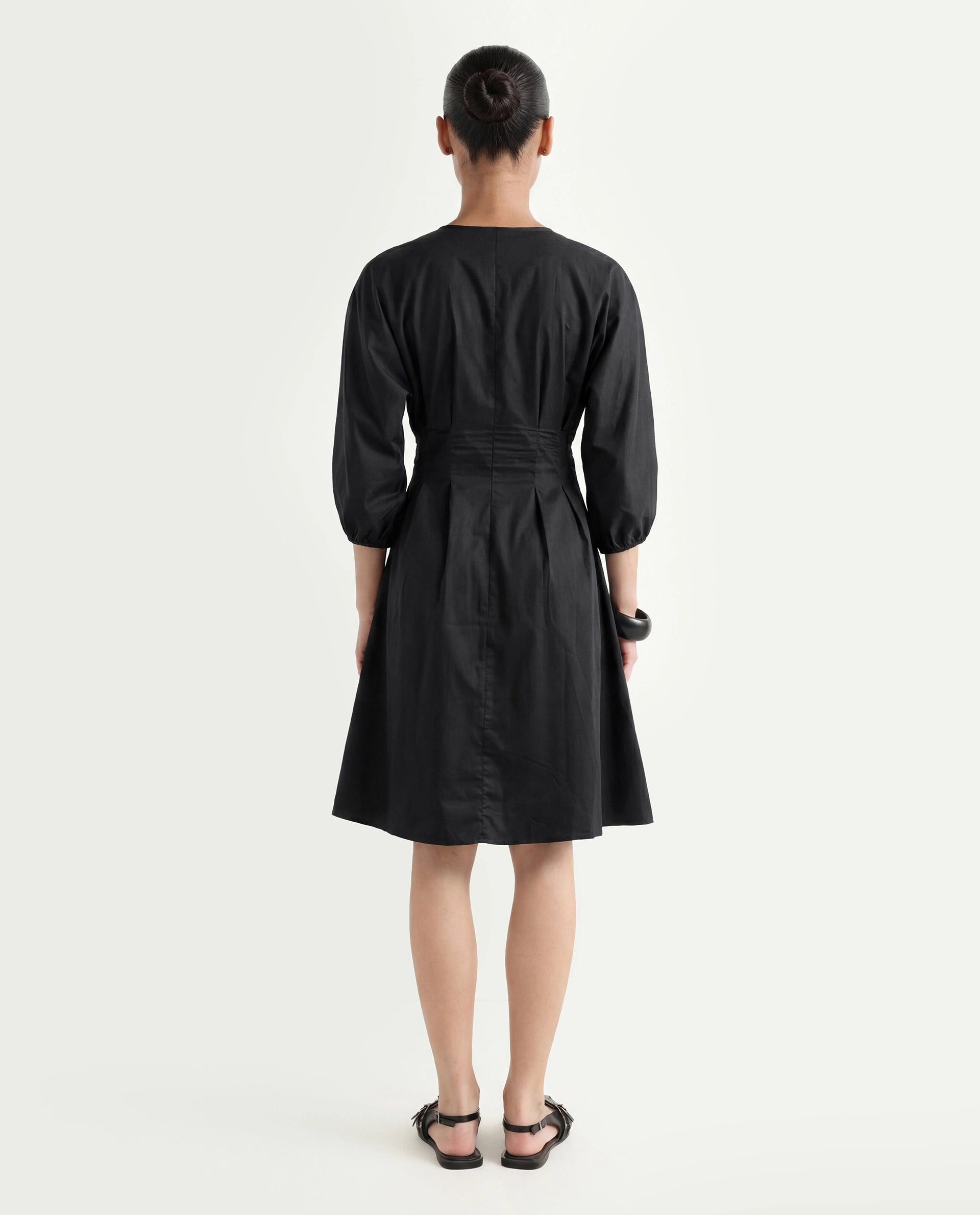 Rareism Women's Mayem Black Cotton Crew Neck Plain Volume Sleeve Knee Length Fit And Flare Dress