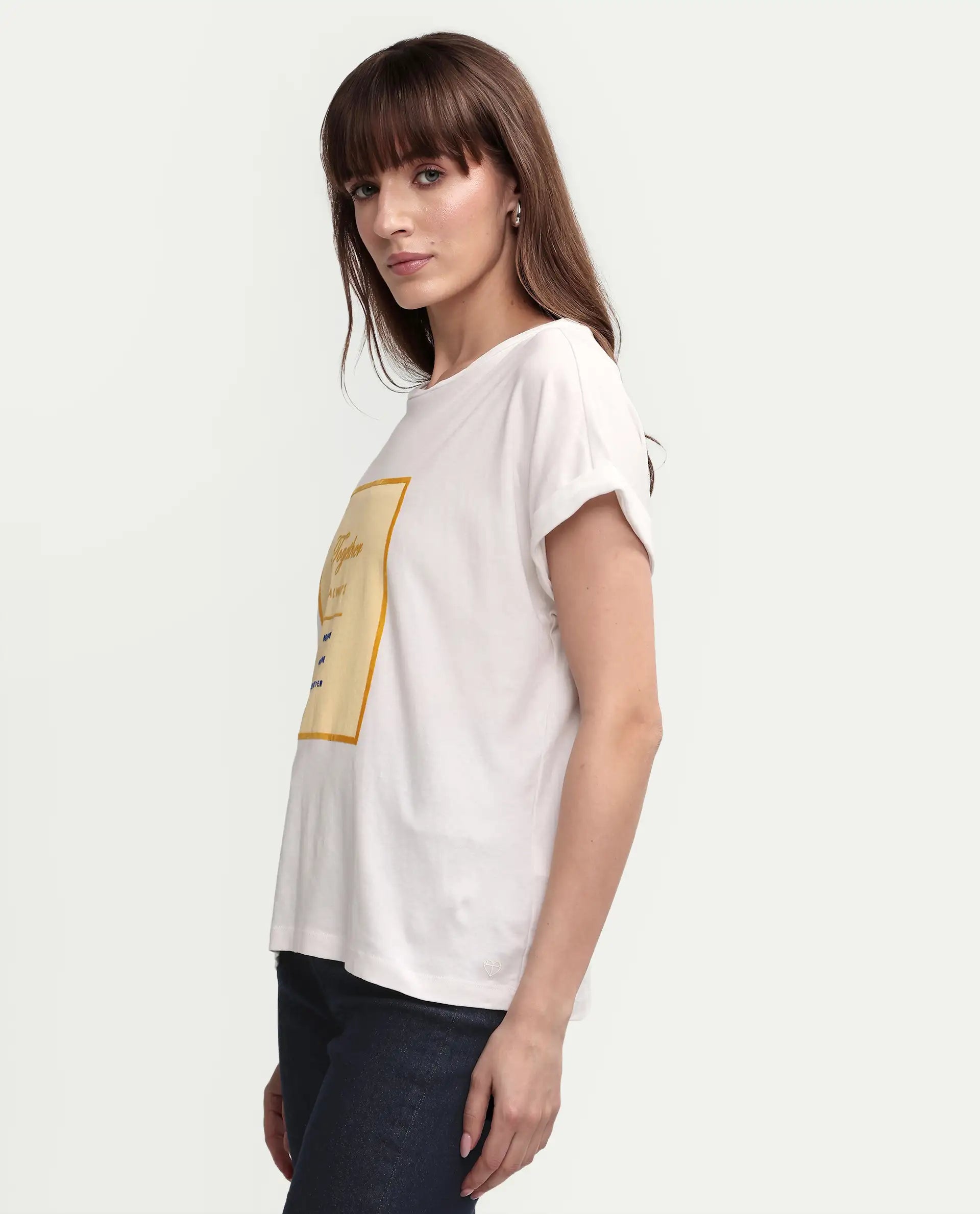 Rareism Women's Ira White Cotton Crew Neck Graphic Print Regular Fit T-Shirt
