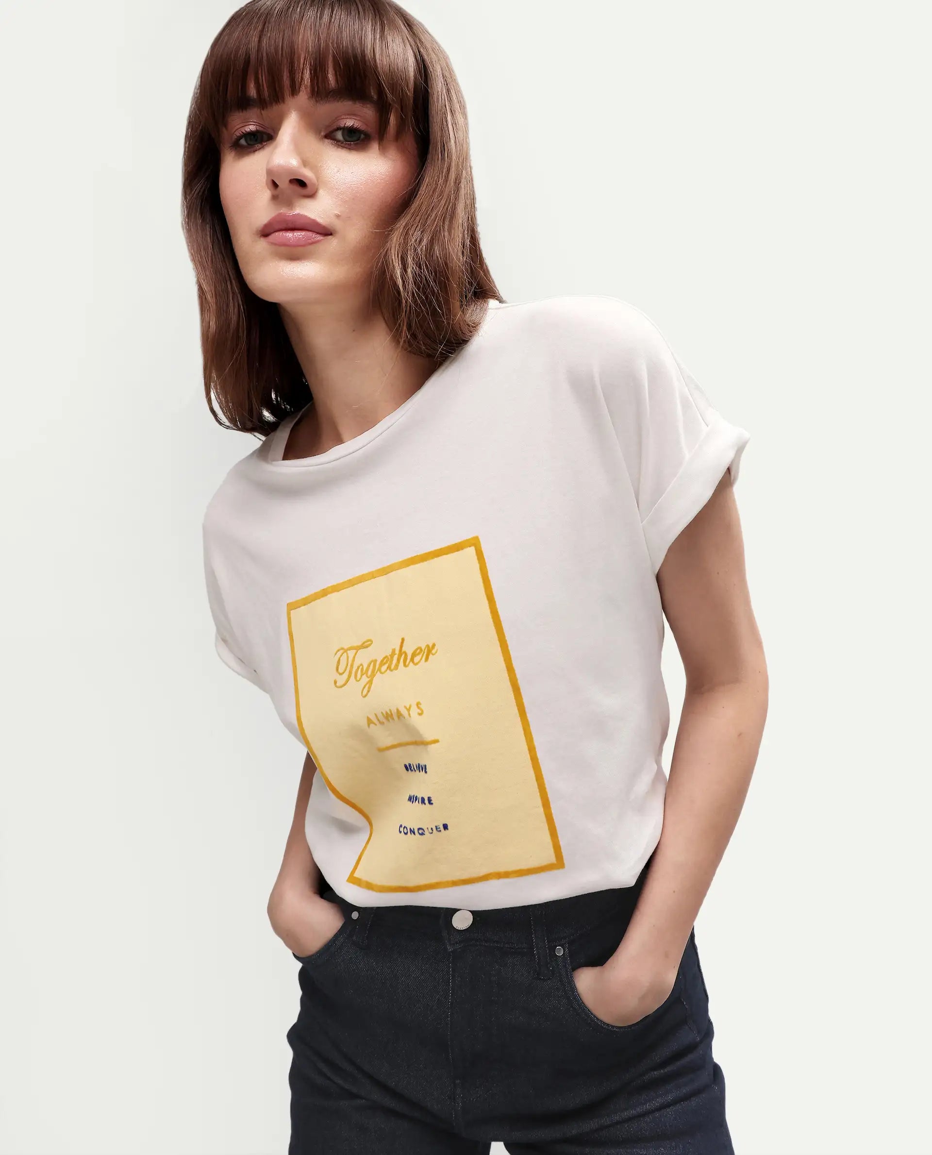 Rareism Women's Ira White Cotton Crew Neck Graphic Print Regular Fit T-Shirt