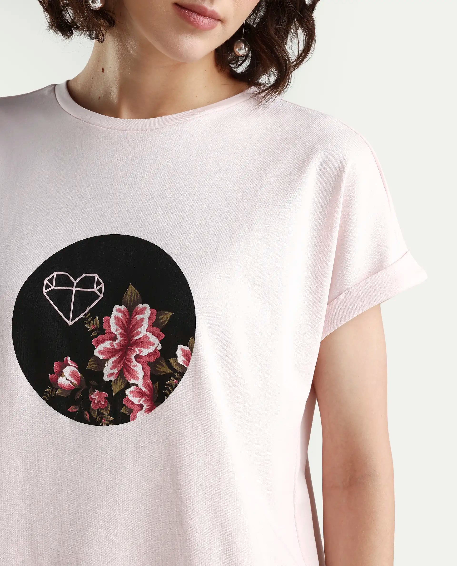 Rareism Women's Vitivus Pink Cotton Crew Neck Graphic Print Regular Fit T-Shirt