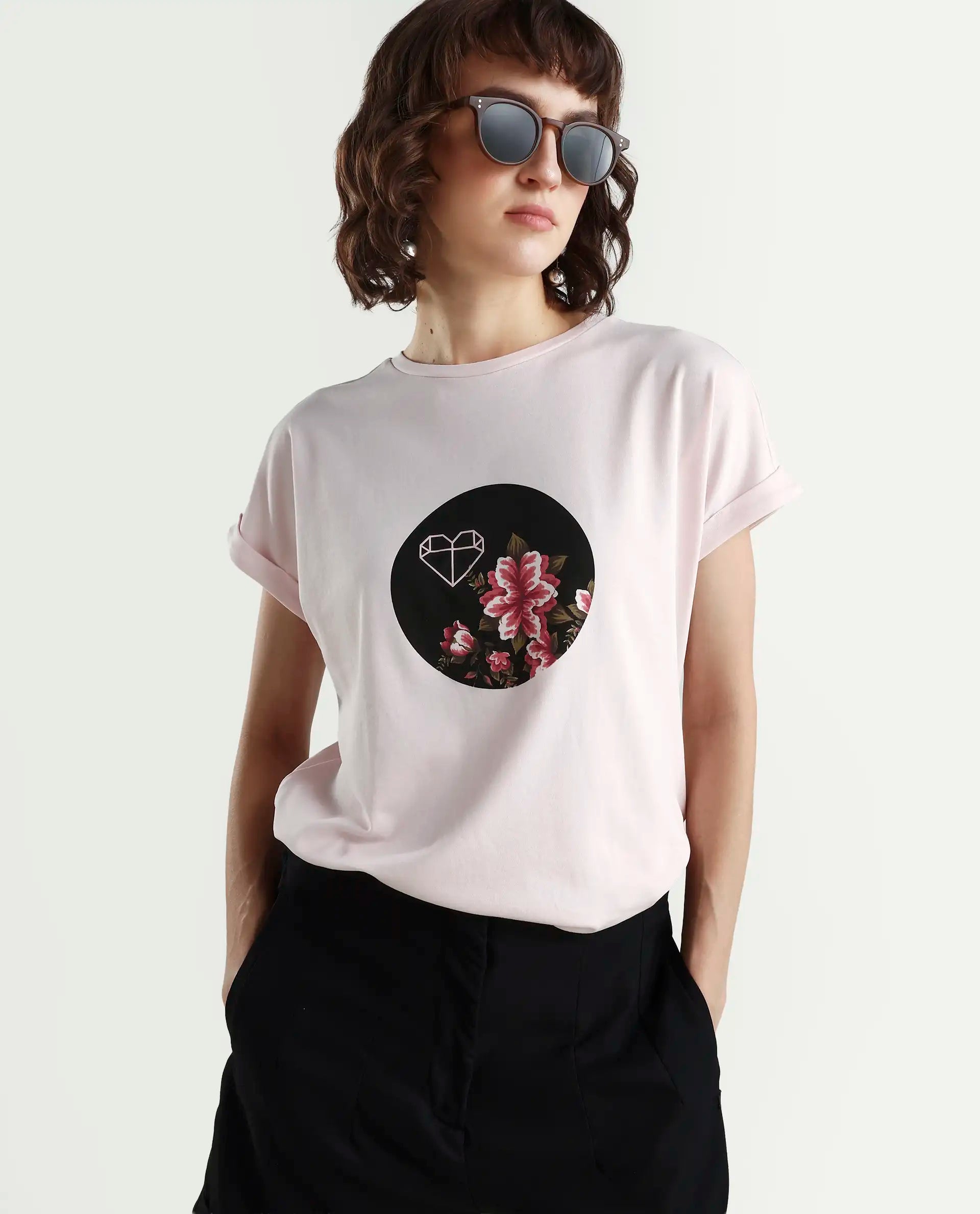 Rareism Women's Vitivus Pink Cotton Crew Neck Graphic Print Regular Fit T-Shirt