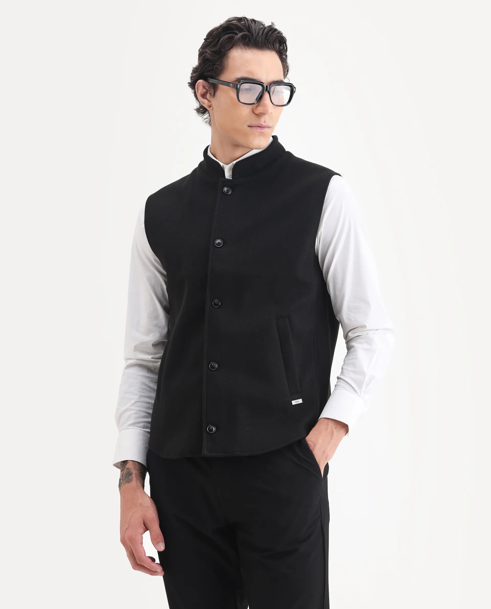 Rare Rabbit Men's Thermo Black Polyester Plain Regular Fit Sleeveless High Neck Jacket