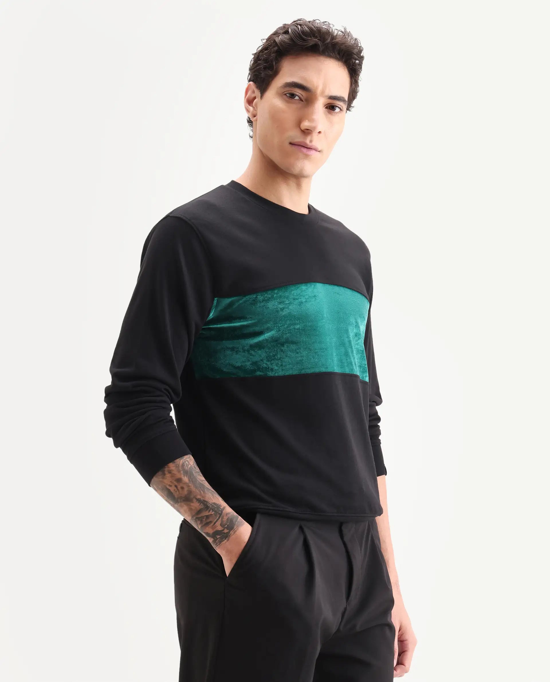 Rare Rabbit Men's Tide Black Cotton Ombre Regular Fit Full Sleeve Crew Neck Sweatshirt