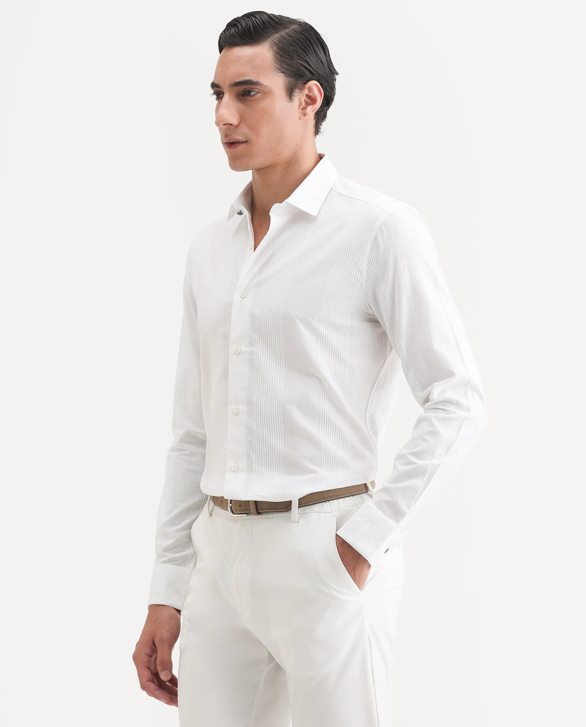 Rare Rabbit Men's Lurtz-1 White Cotton Striped Print Tailored Fit Full Sleeve Spread Collar Shirt