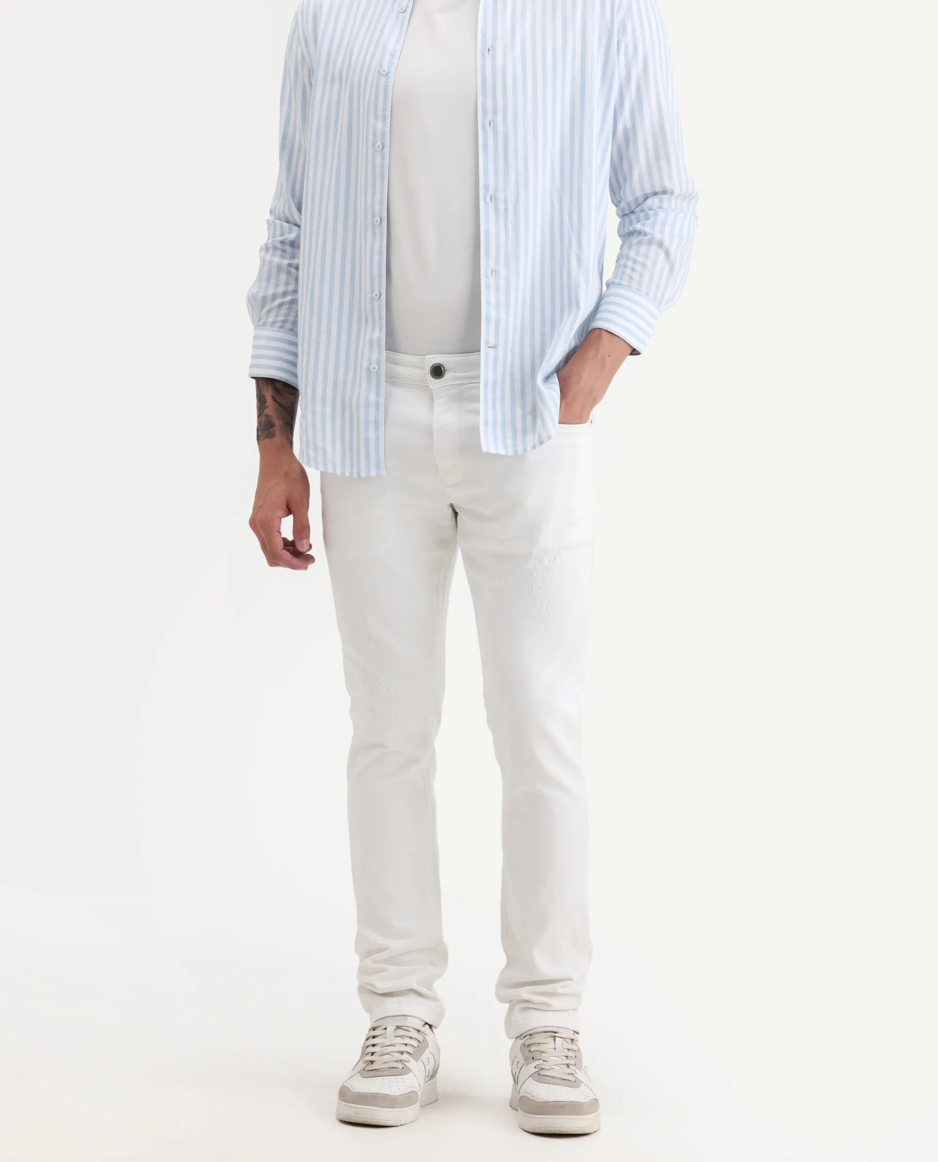 Rare Rabbit Men's Astred White Cotton Plain Hawk Slim Fit Jeans