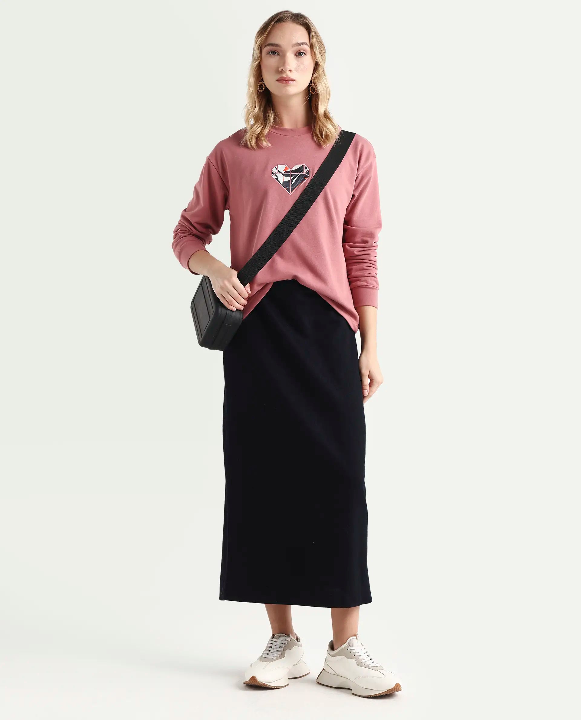 Rareism Women's Morin Dusky Pink Cotton Crew Neck Graphic Print Cuffed Sleeve Regular Fit Sweatshirt