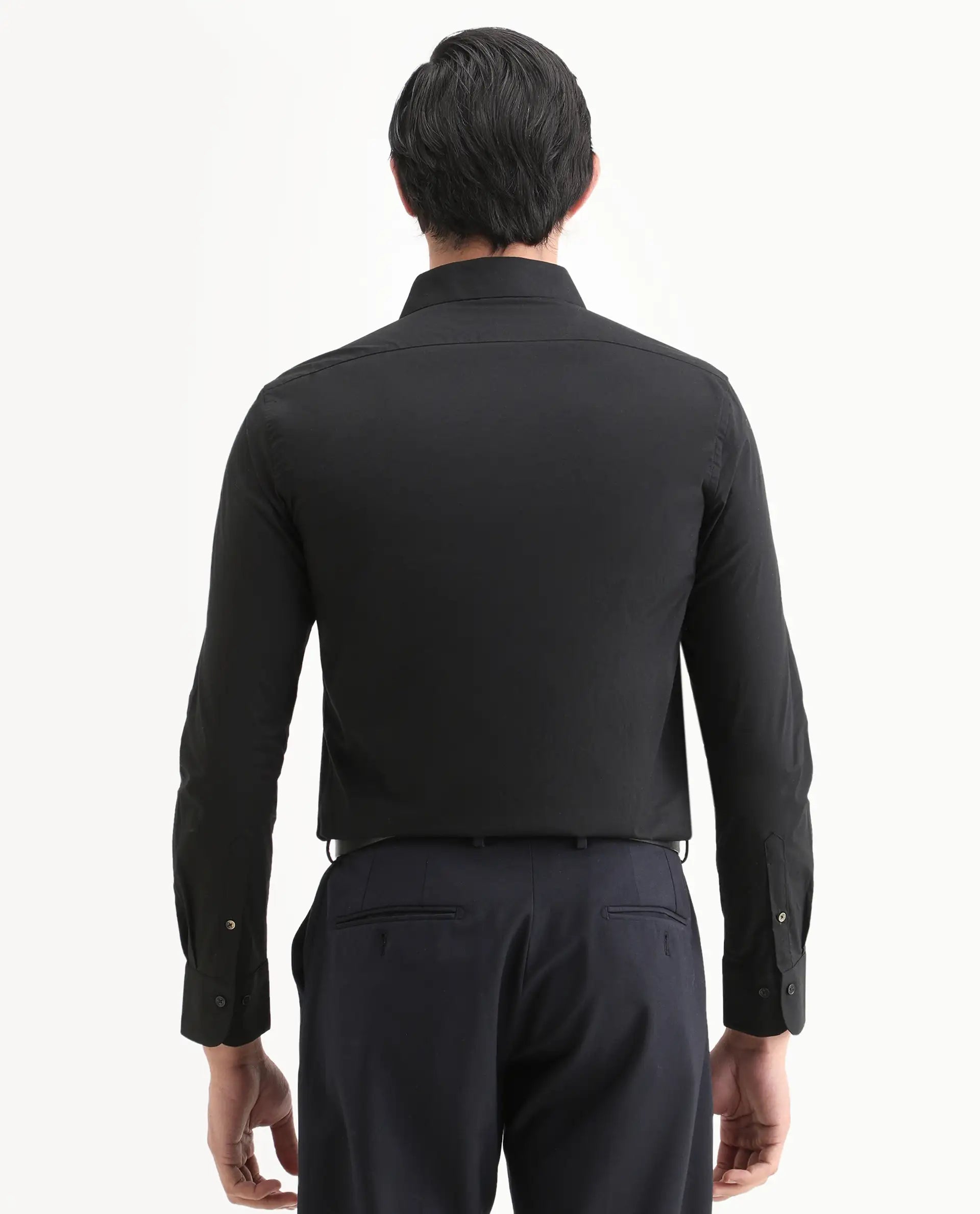Rare Rabbit Men's Neutron8 Black Cotton Plain Regular Fit Full Sleeve Collared Shirt