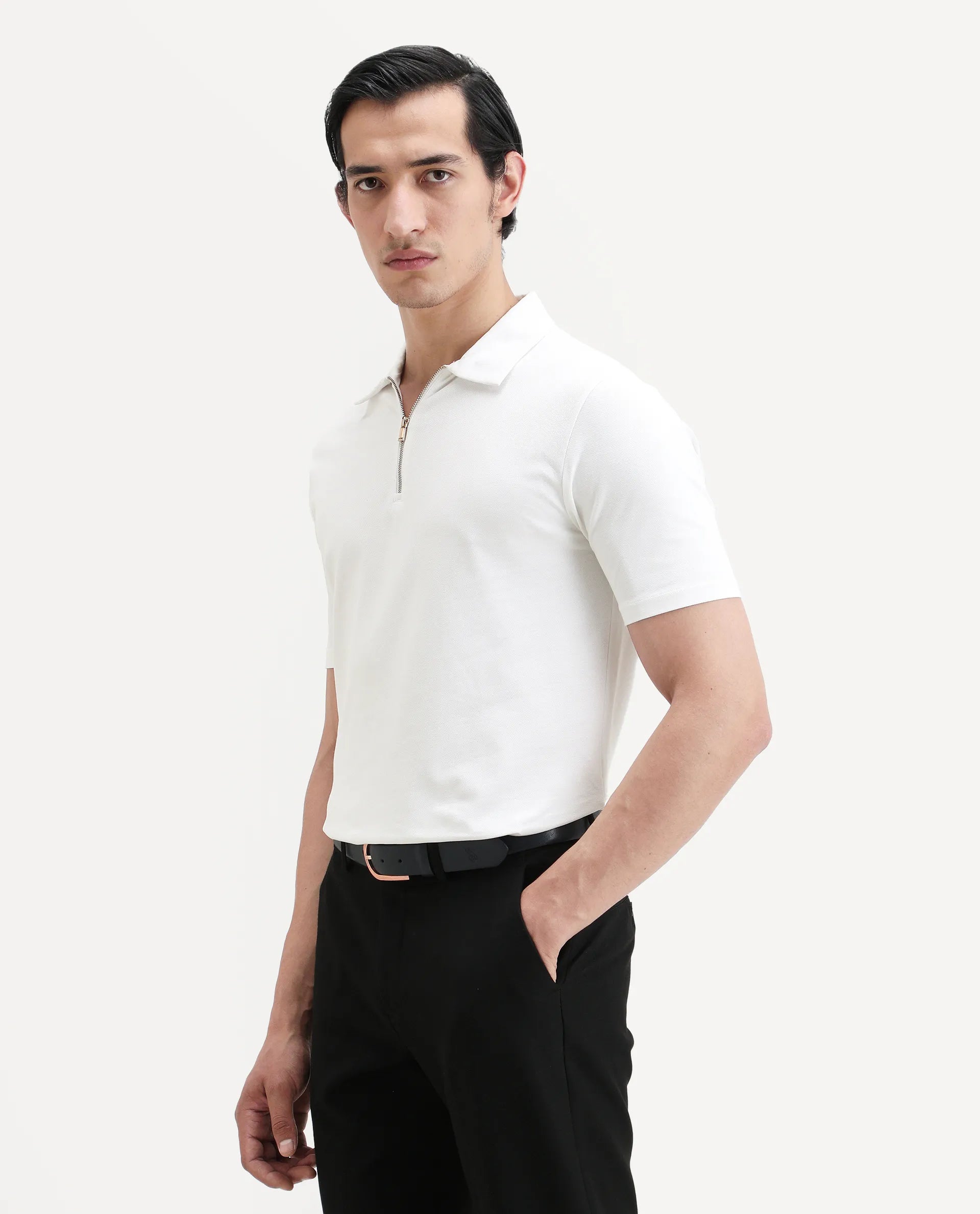 Rare Rabbit Men's Guild Casual Prin 1 White Cotton Blend Plain Regular Fit Half Sleeve Polo