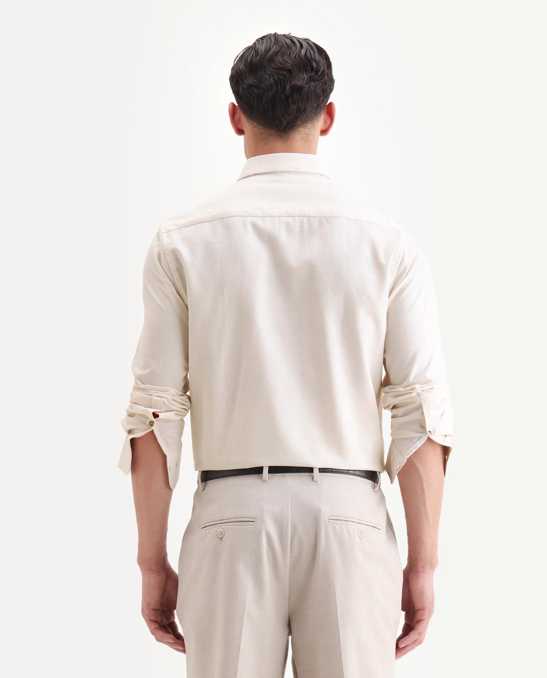 Rare Rabbit Men's Veloc Off White Cotton Plain Regular Fit Full Sleeve Collared Shirt