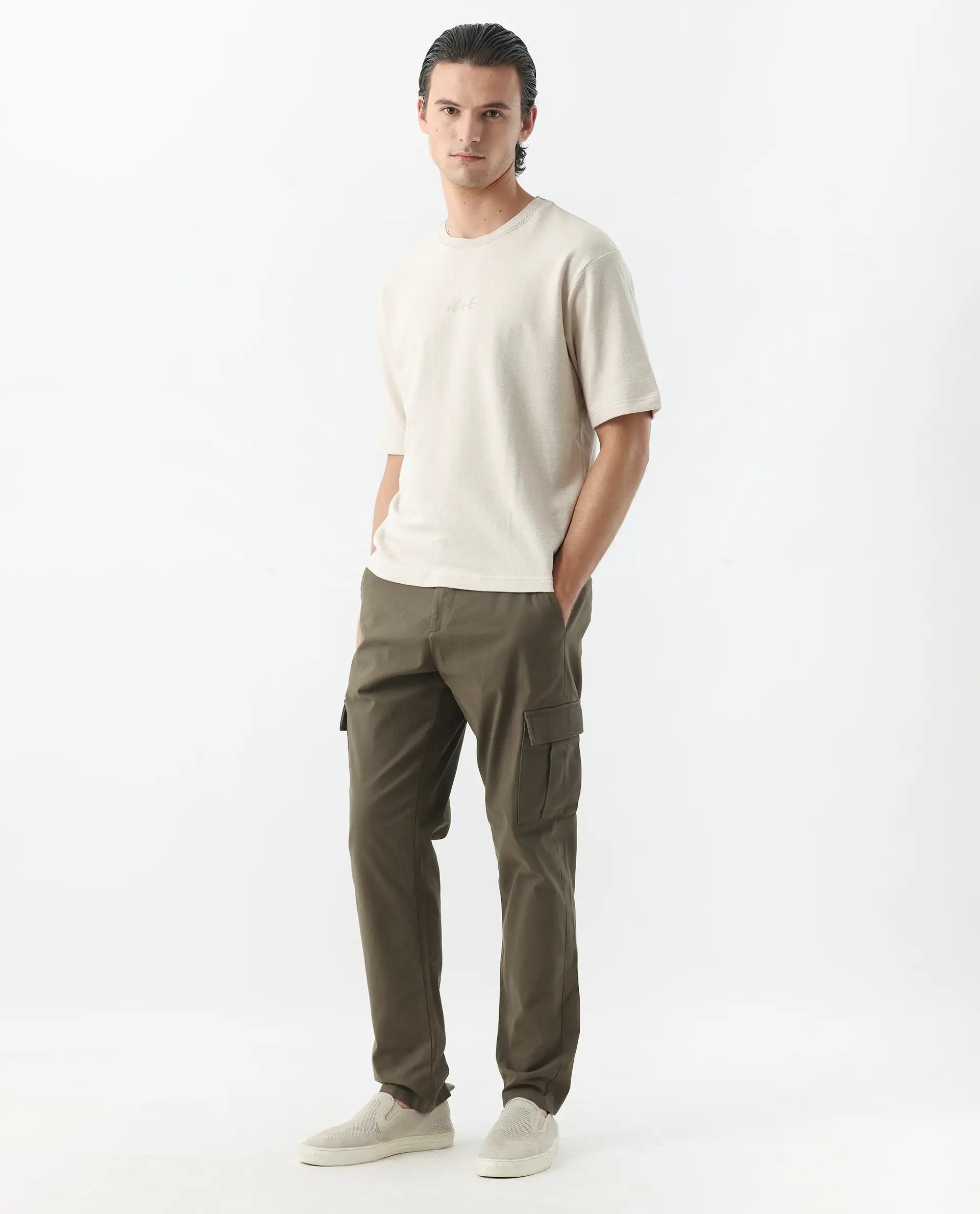 Rare Rabbit Men's Apex Olive Linen Blend Plain Regular Fit Trouser