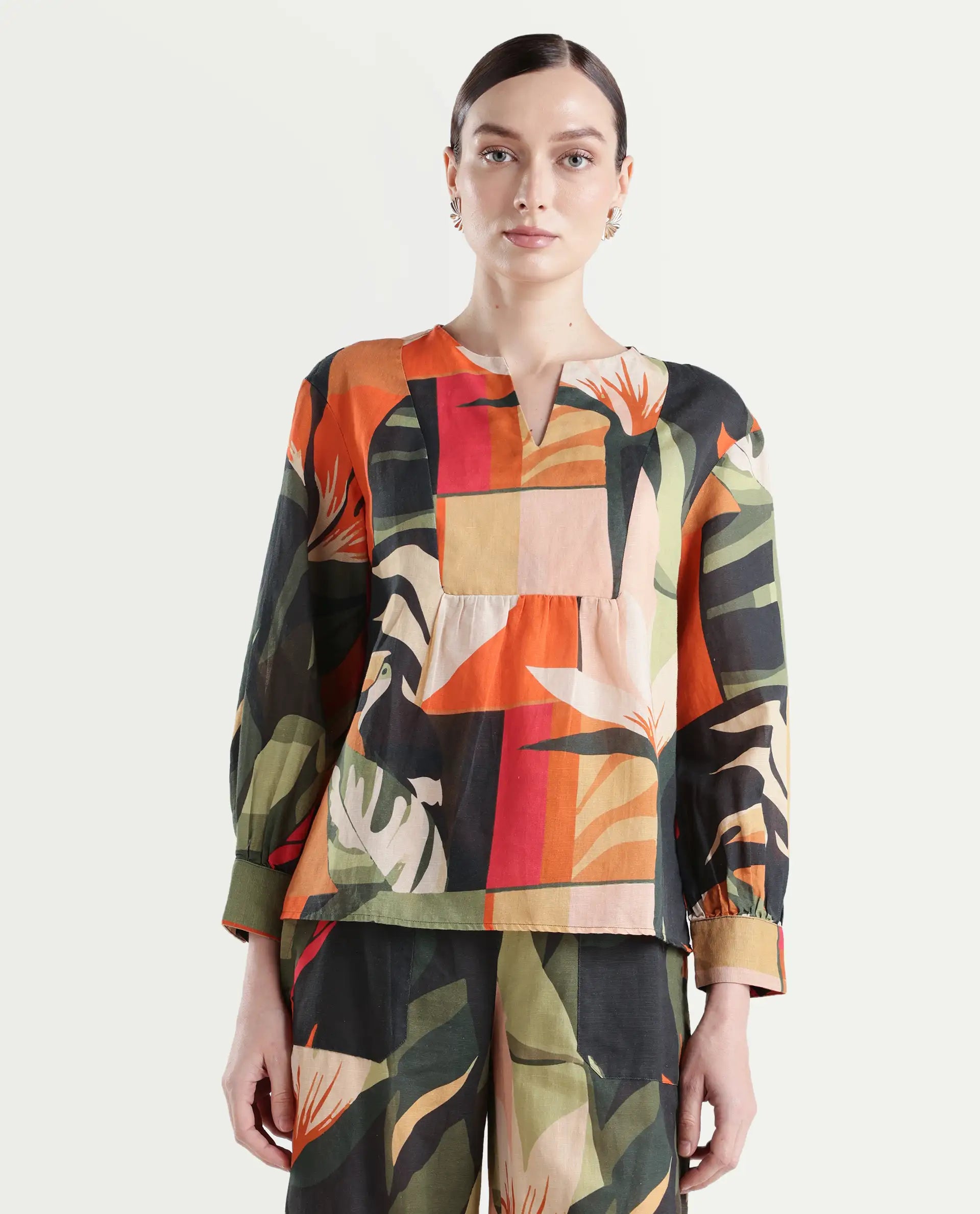 Rareism Women's Agenia-T Pastel Multi Cotton Blend Crew Neck Abstract Print Bishop Sleeve Regular Fit Top