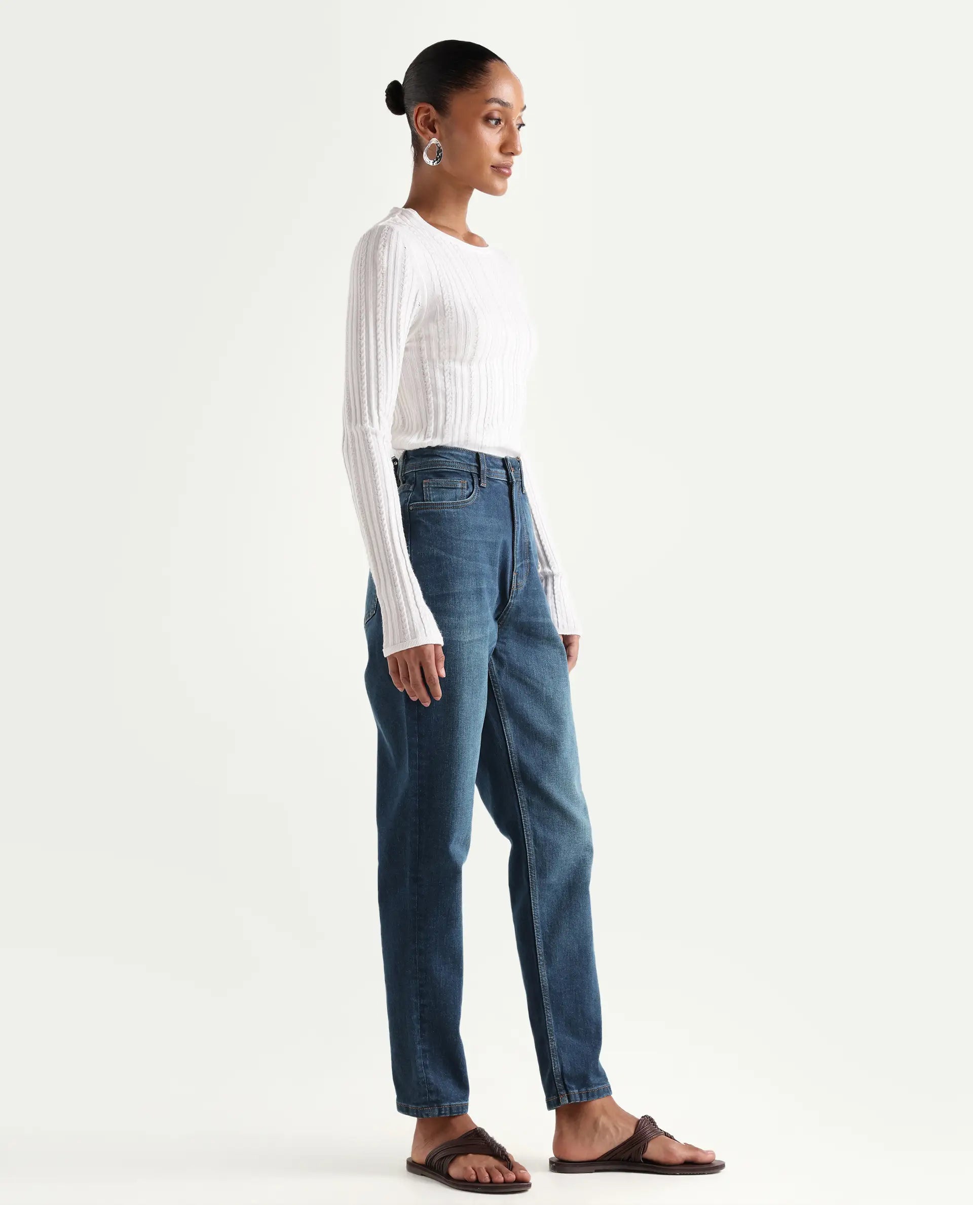 Rareism Women's Loreto Blue Cotton Blend Plain Ankle Length Mom Fit Jeans