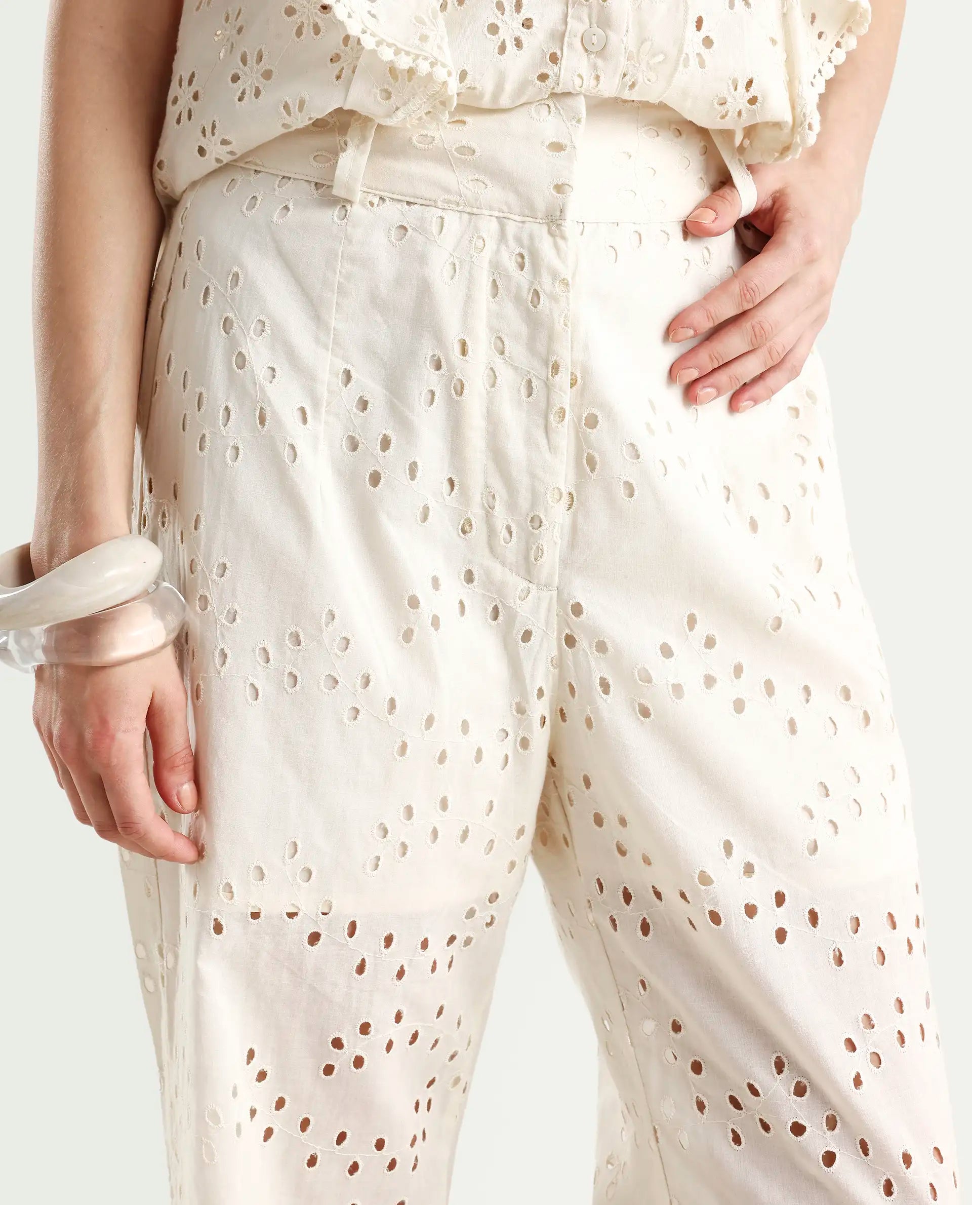 Rareism Women's Montana-B Light Off White Cotton Plain Regular Fit Trouser