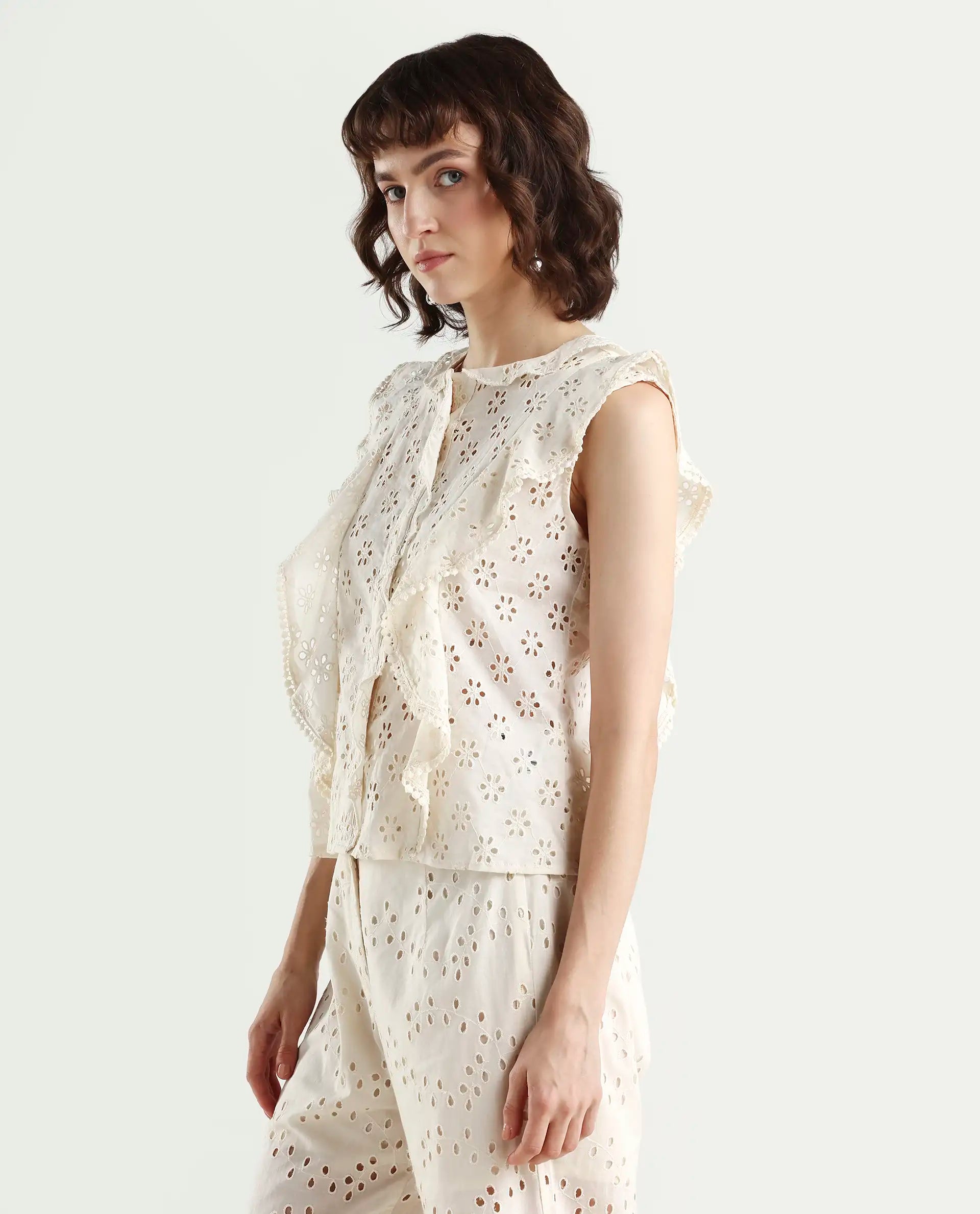 Rareism Women's Montana-T Light Off White Cotton Sweetheart Neck Plain Sleeveless Regular Fit Top