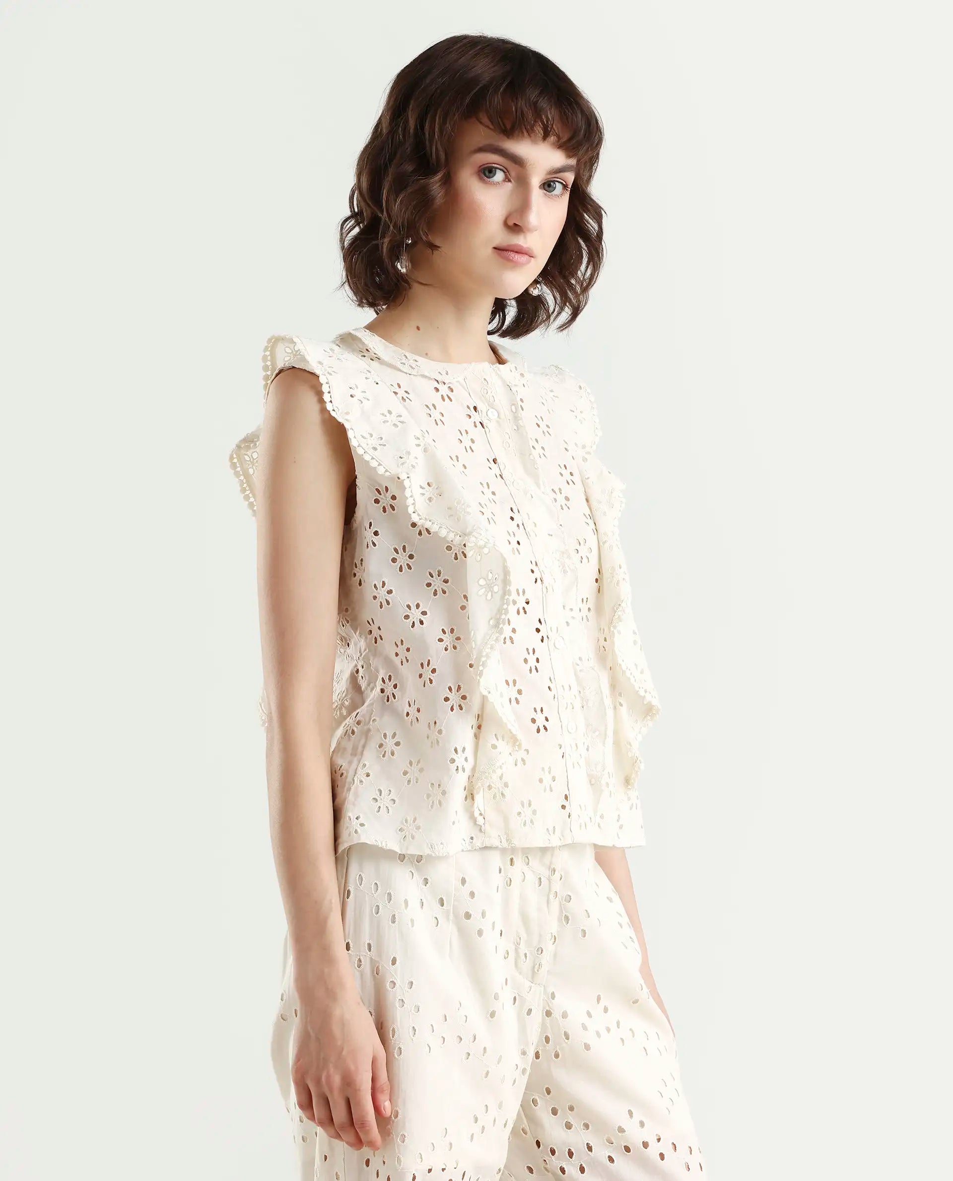 Rareism Women's Montana-T Light Off White Cotton Sweetheart Neck Plain Sleeveless Regular Fit Top