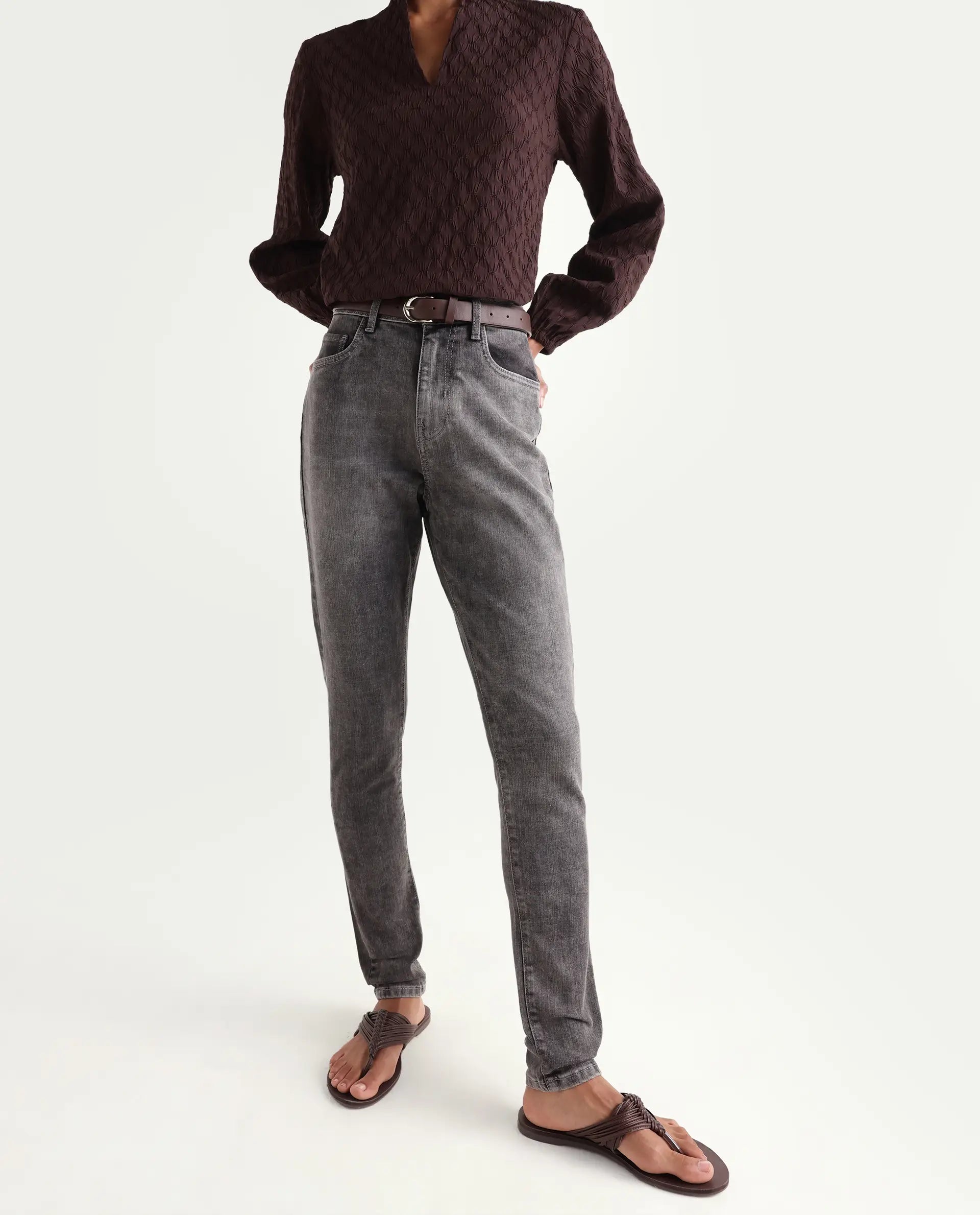 Rareism Women's Zaisho Grey Cotton Blend Plain Ankle Length Sleek Skinny Fit Jeans