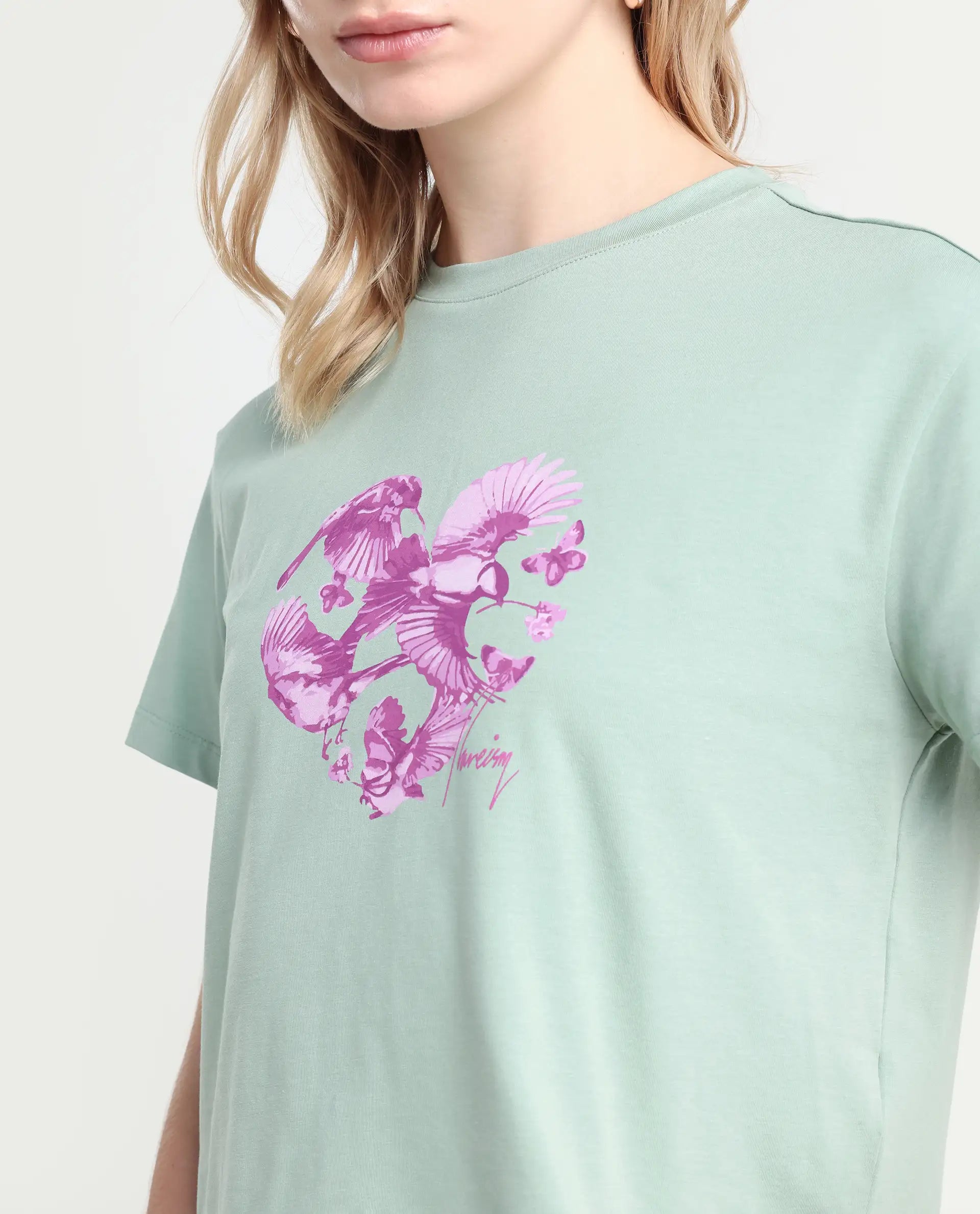 Rareism Women's Sydent Green Cotton Blend Crew Neck Graphic Print Crop Regular Fit T-Shirt