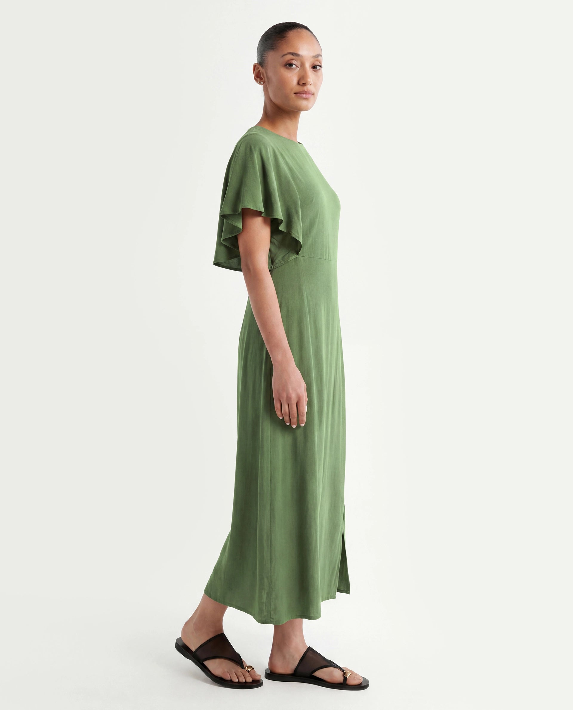 Rareism Women's Dana Green Crew Neck Plain Ruffled Sleeve Midi Fit And Flare Dress