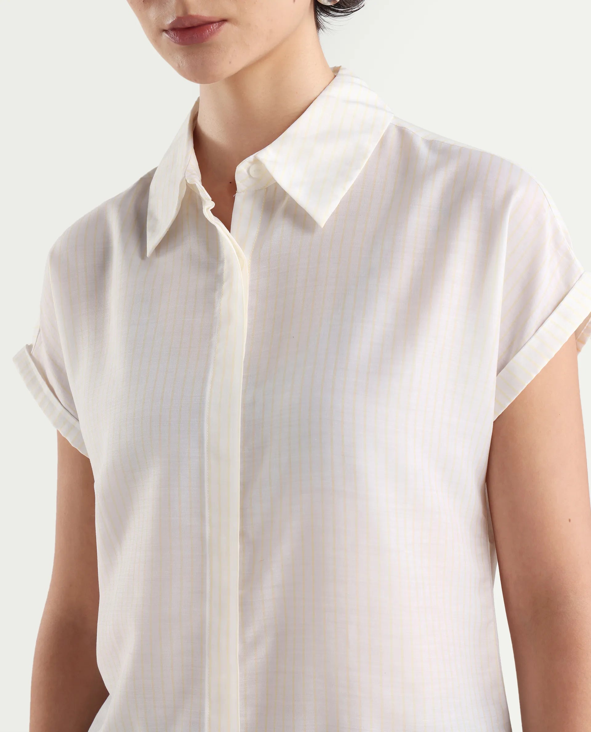 Rareism Women's Europa Light White Drop Collar Striped Extended Sleeves Regular Fit Top