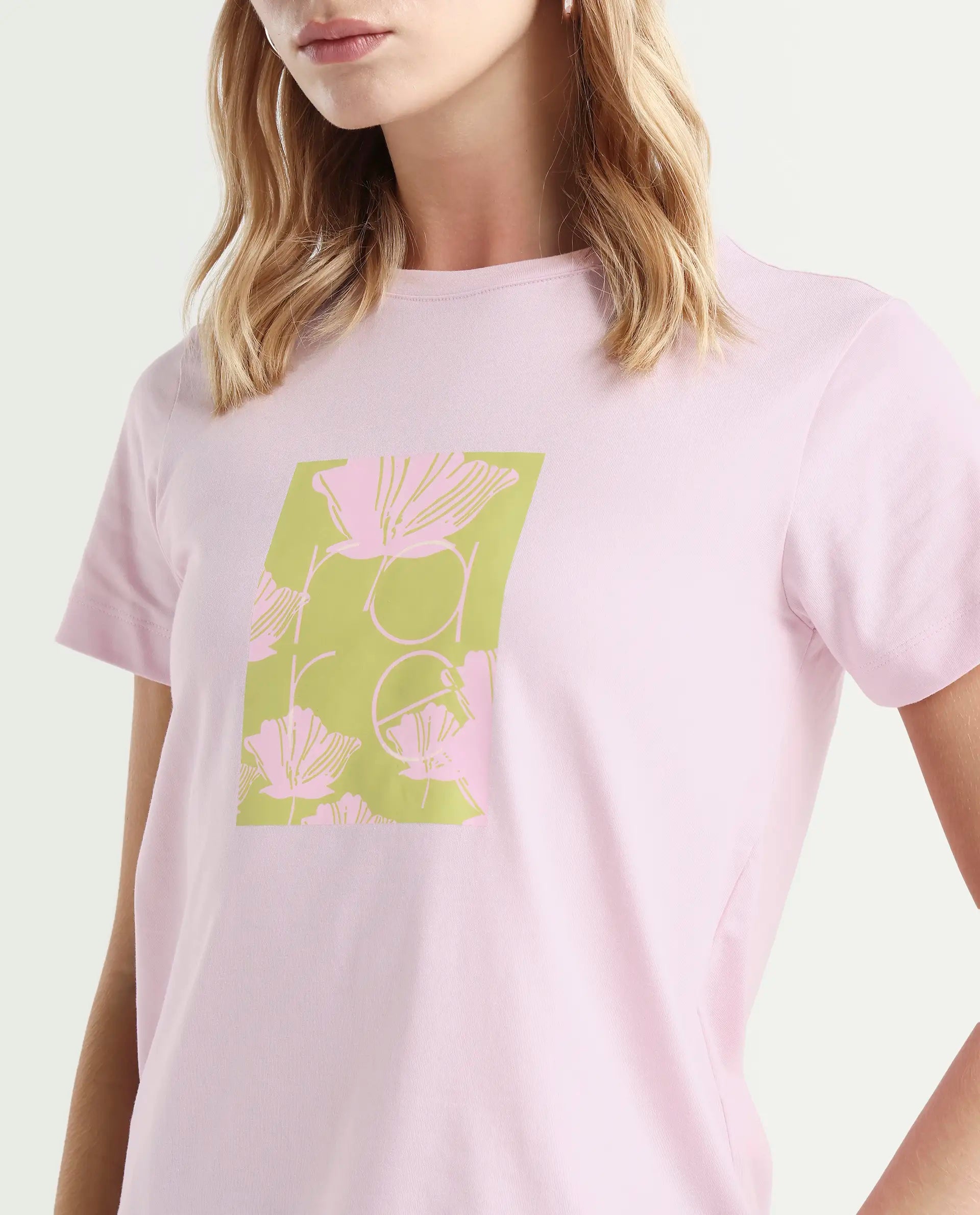 Rareism Women's Kirk Pink Cotton Crew Neck Graphic Print Regular Fit T-Shirt
